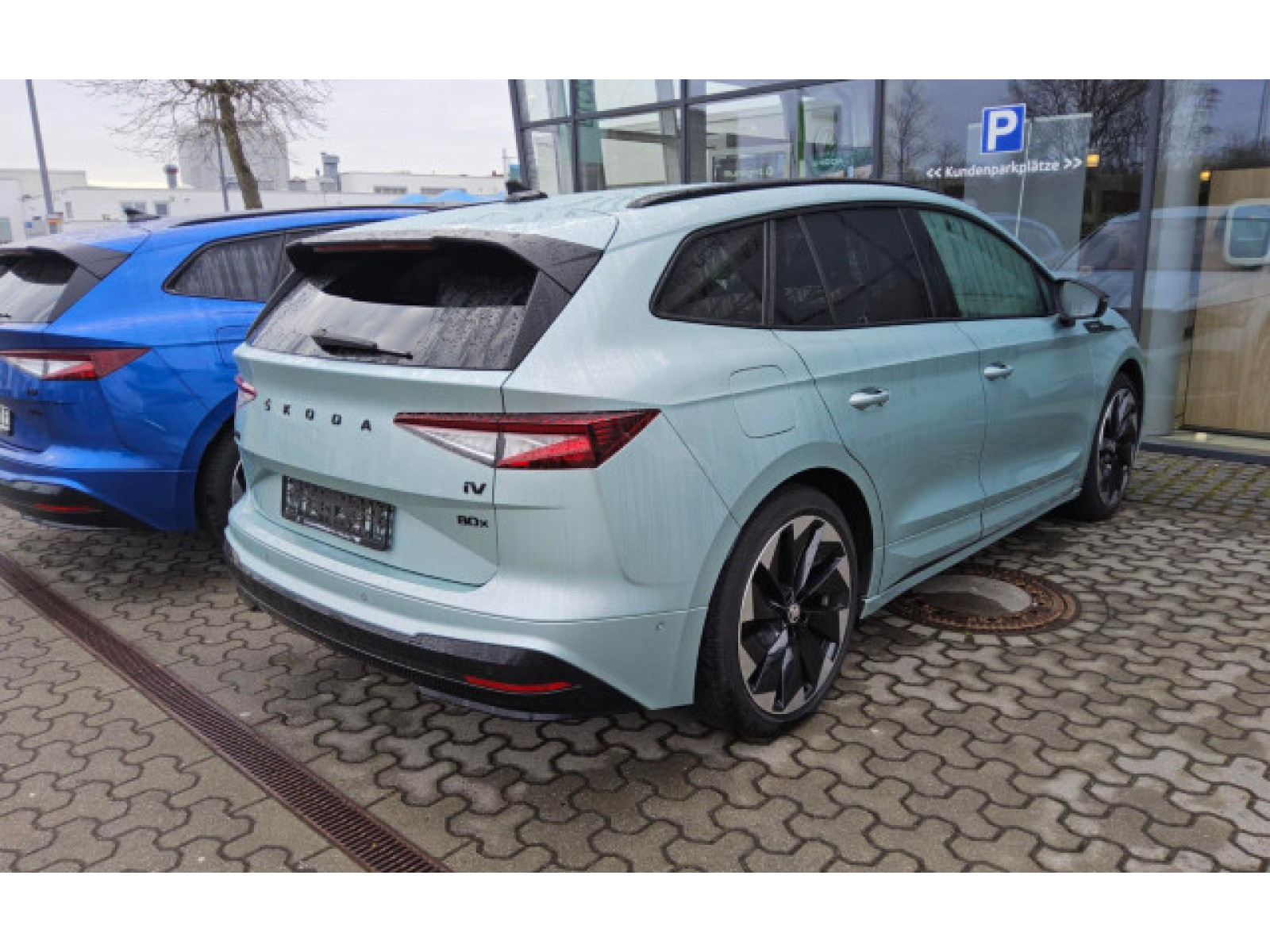 diagonalansicht-hinten-aussen