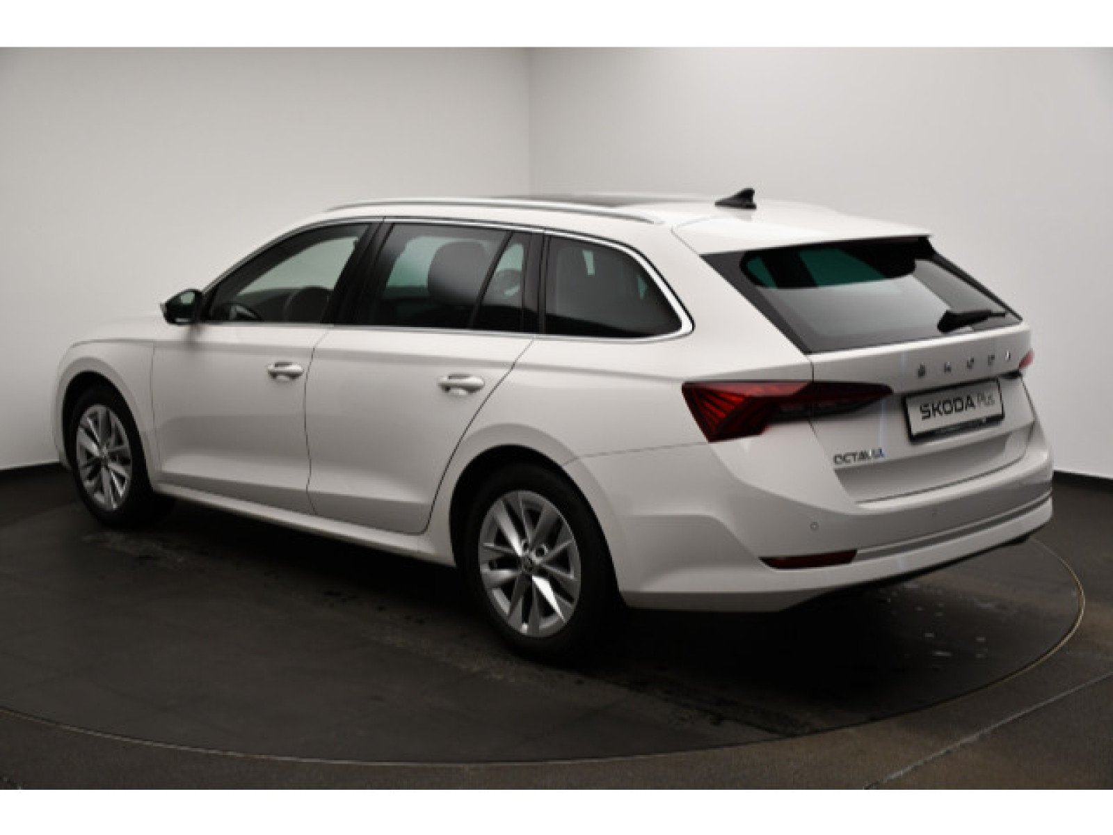 Škoda - Octavia_17