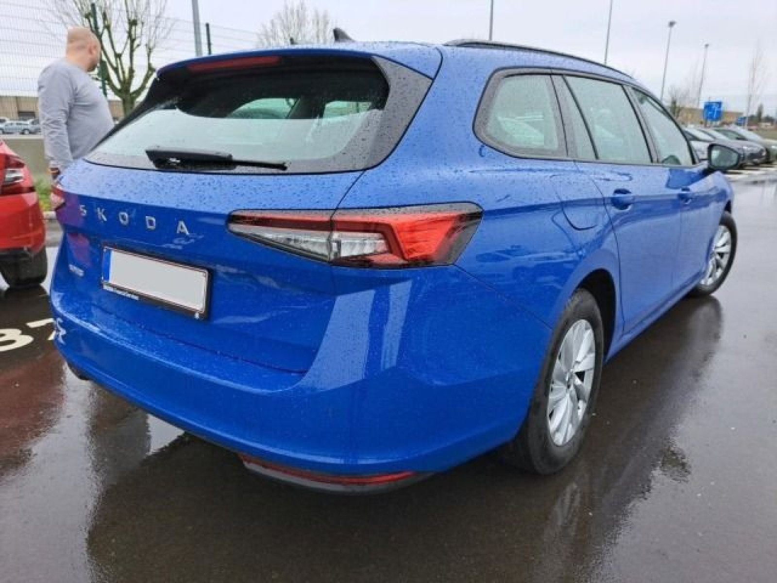 diagonalansicht-hinten-aussen