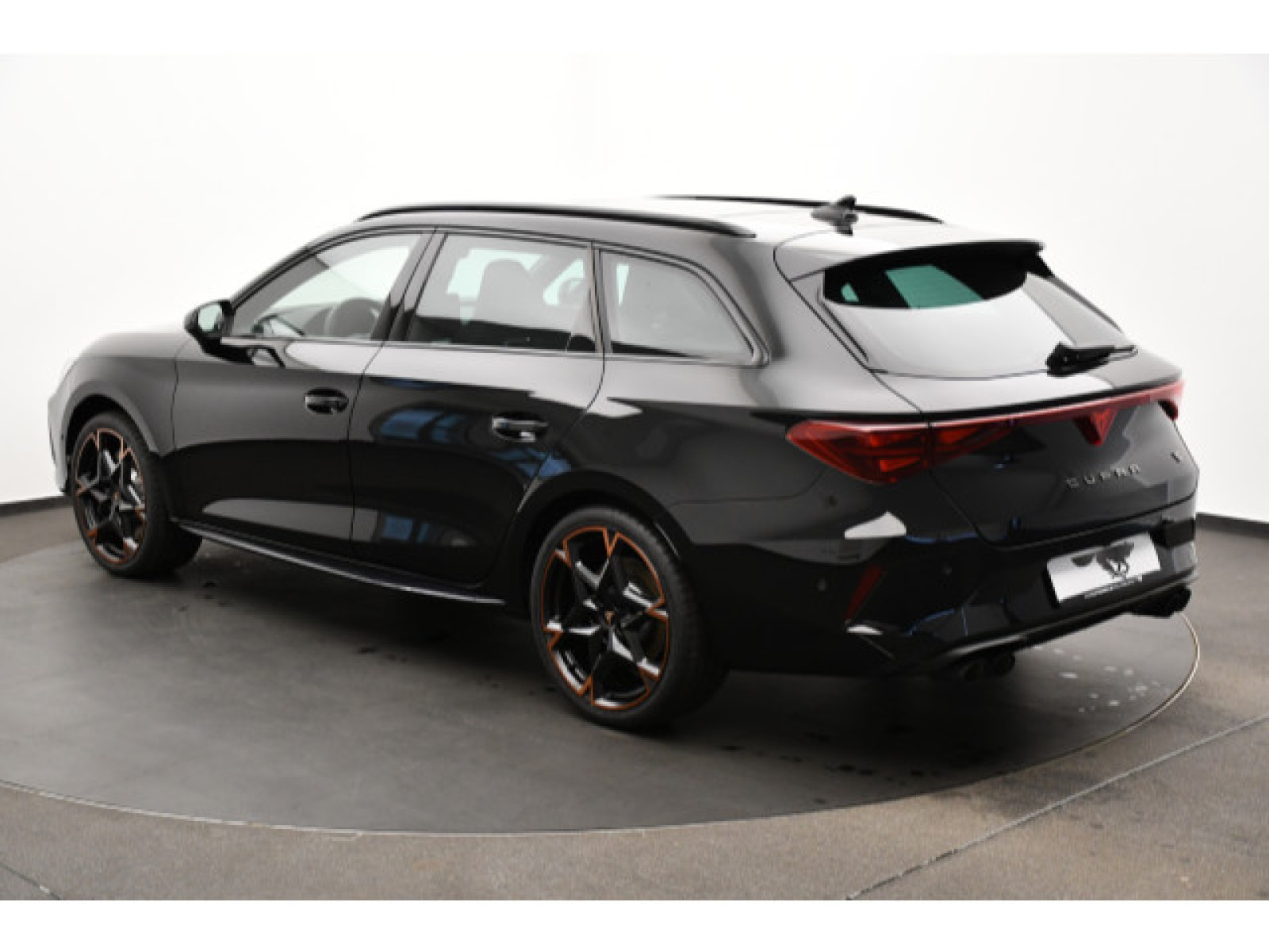 diagonalansicht-hinten-aussen