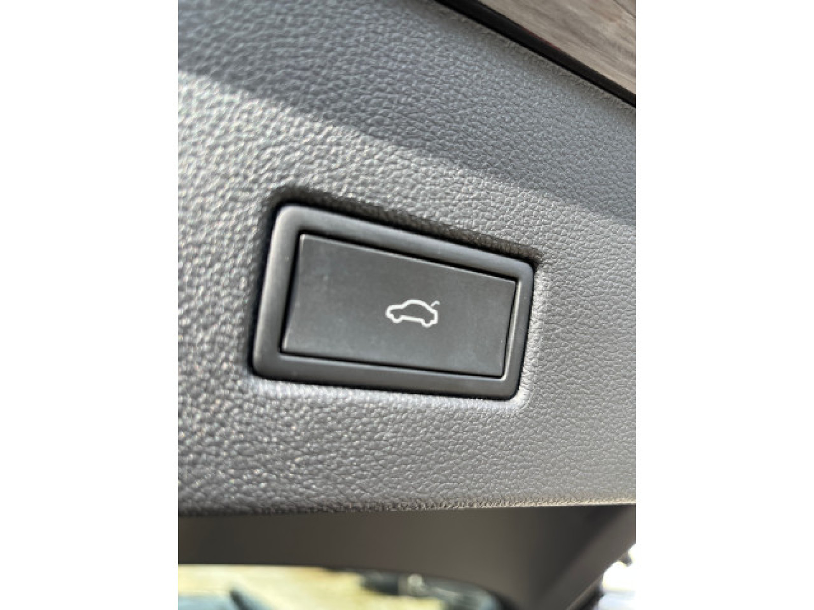 Volkswagen - T-Roc_16