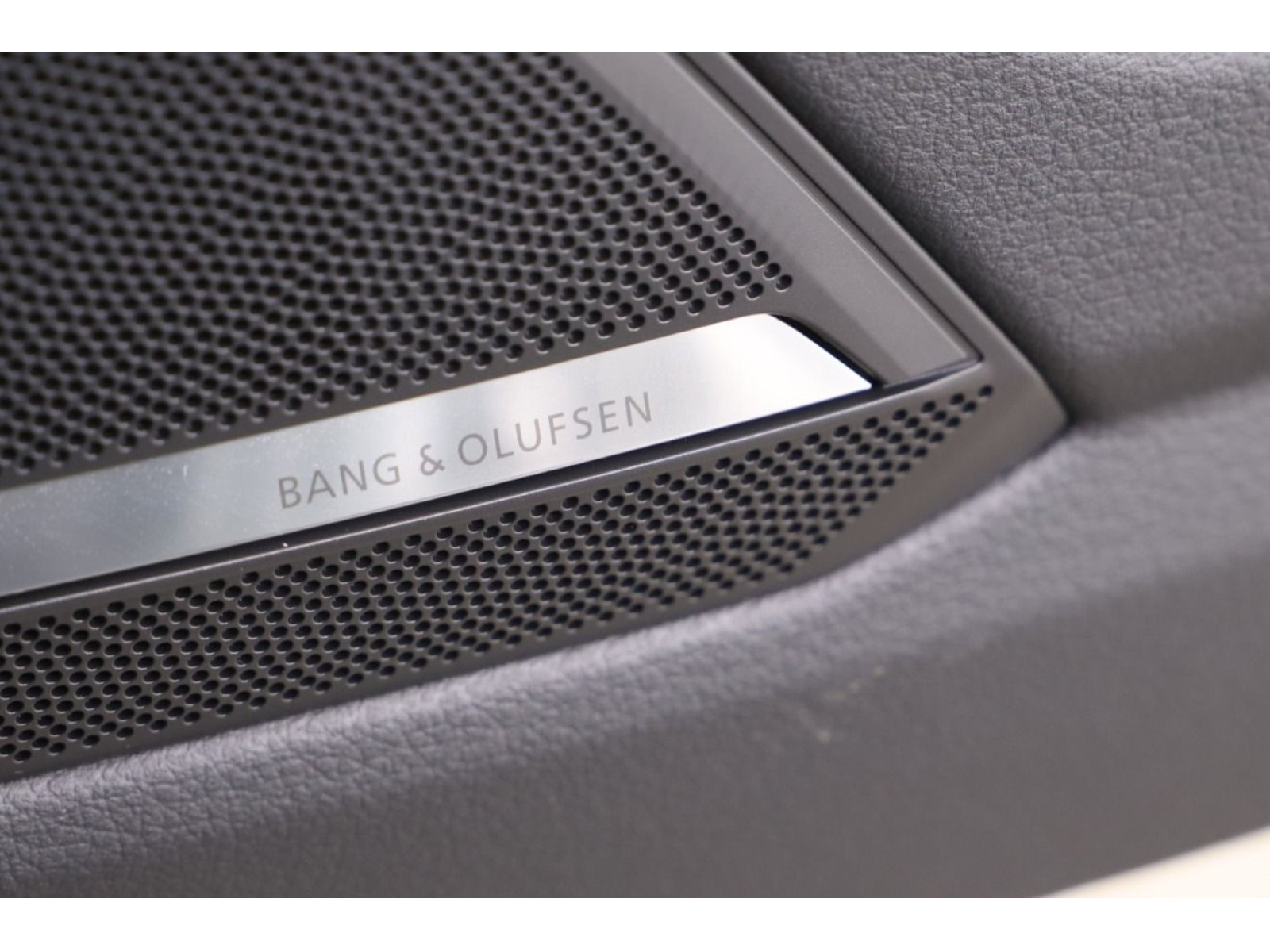 Audi - RS 6 Avant_10