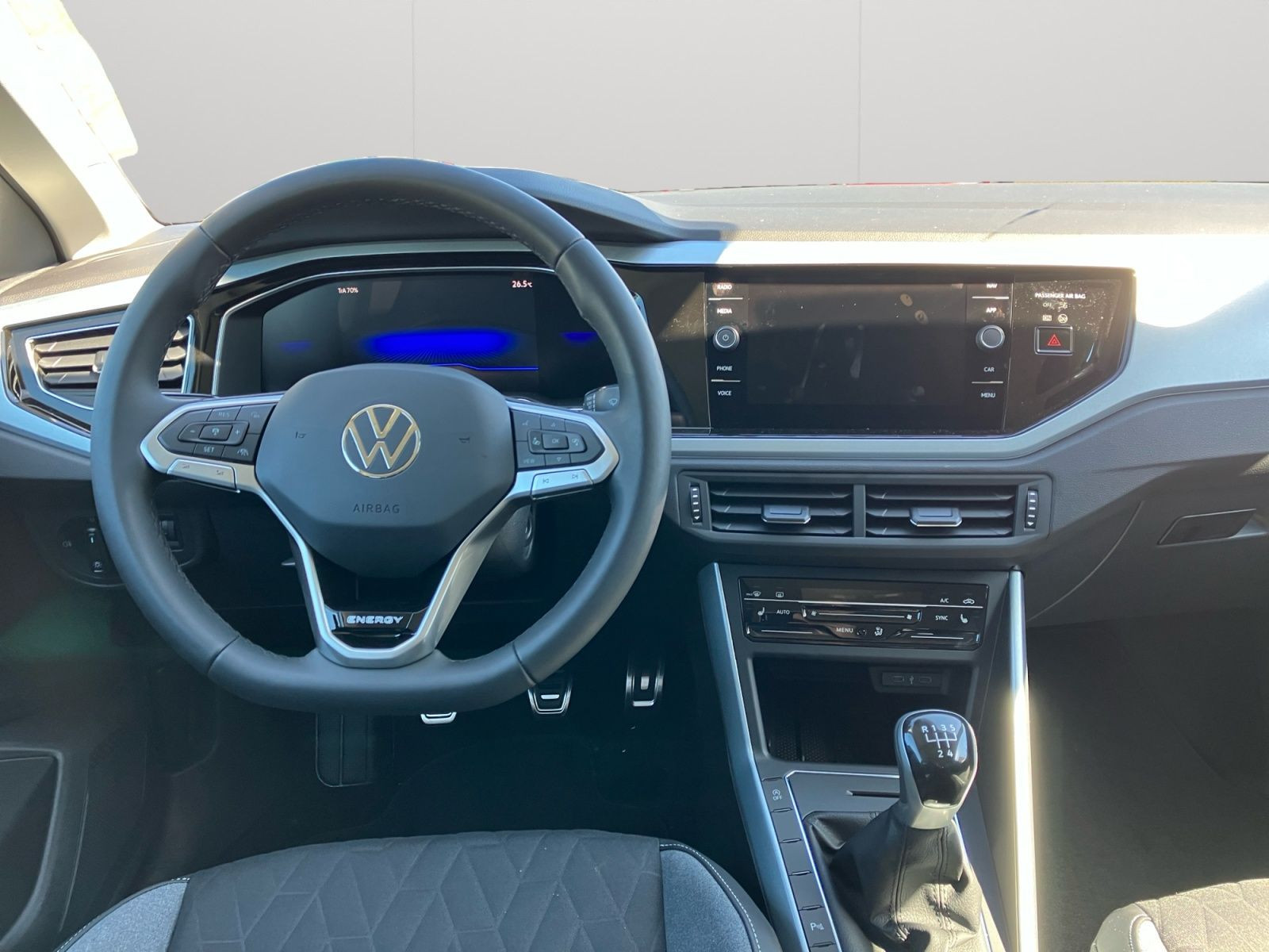 Volkswagen - Polo_11