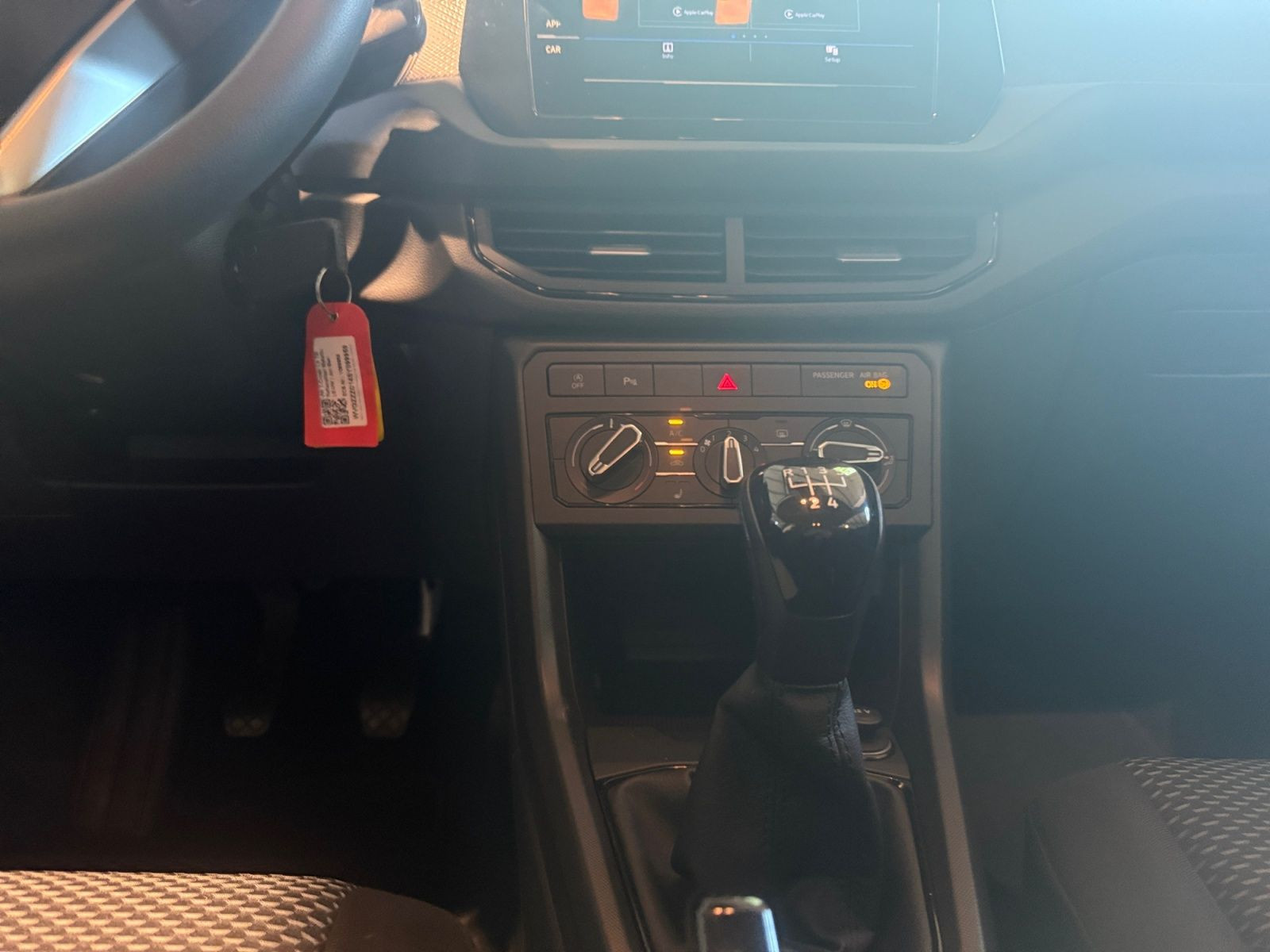 Volkswagen - T-Cross_14