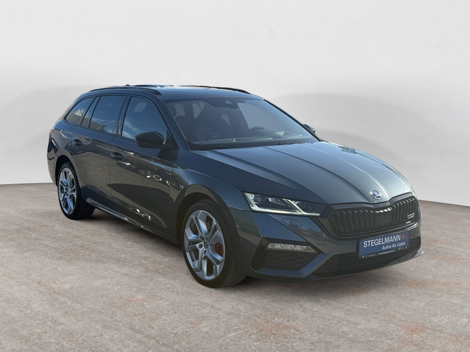 diagonal-frontansicht-aussen diagonal-frontansicht-aussen