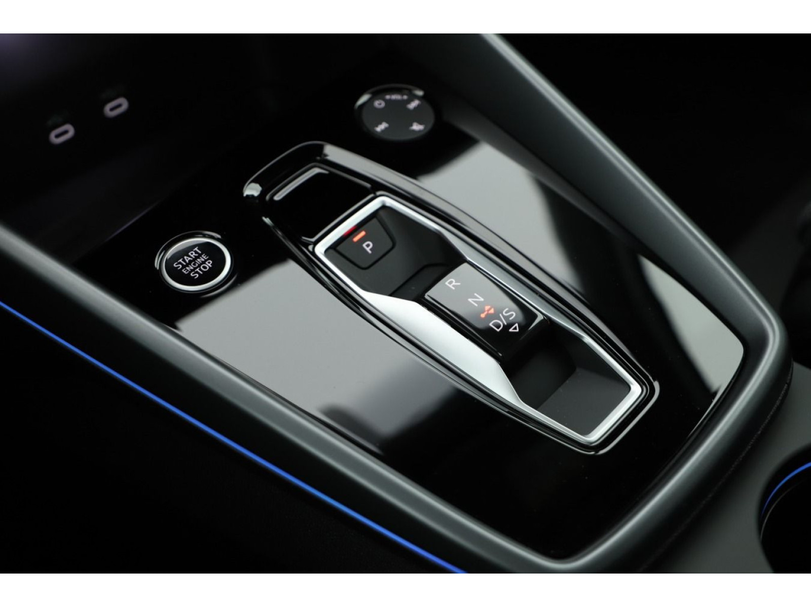 Audi - A3 Limousine_14