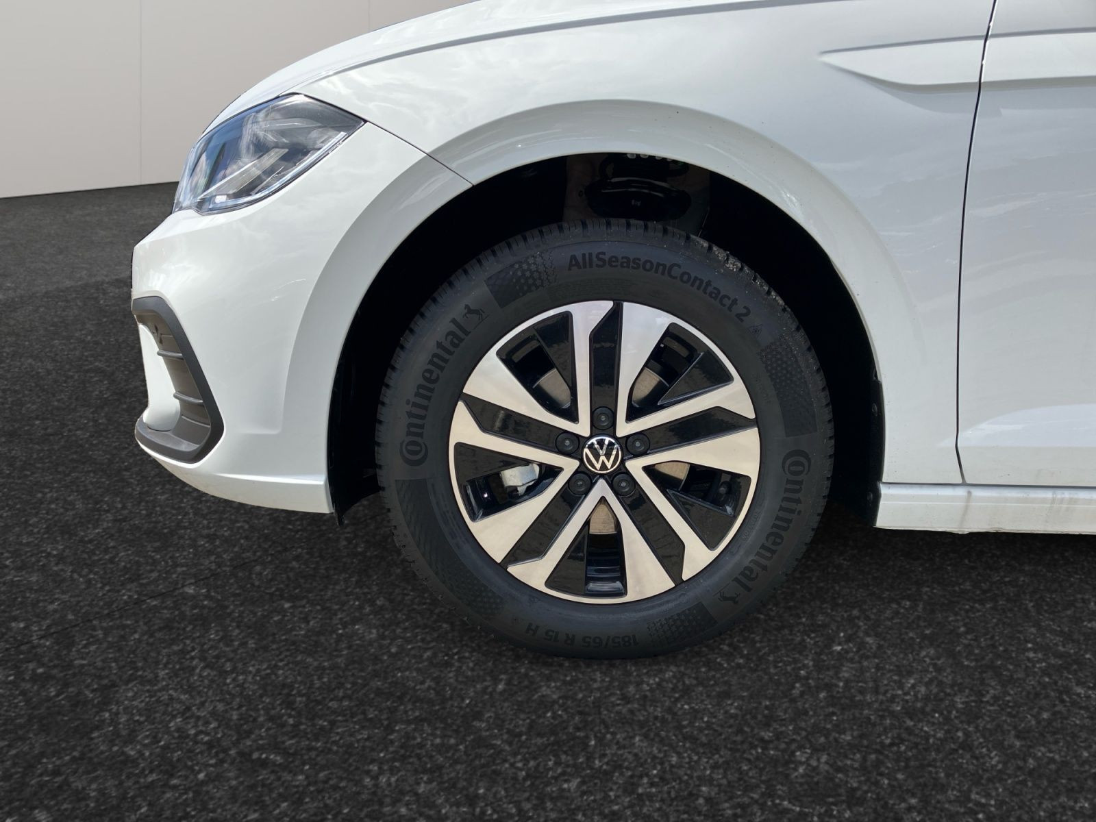 Volkswagen - Polo_15