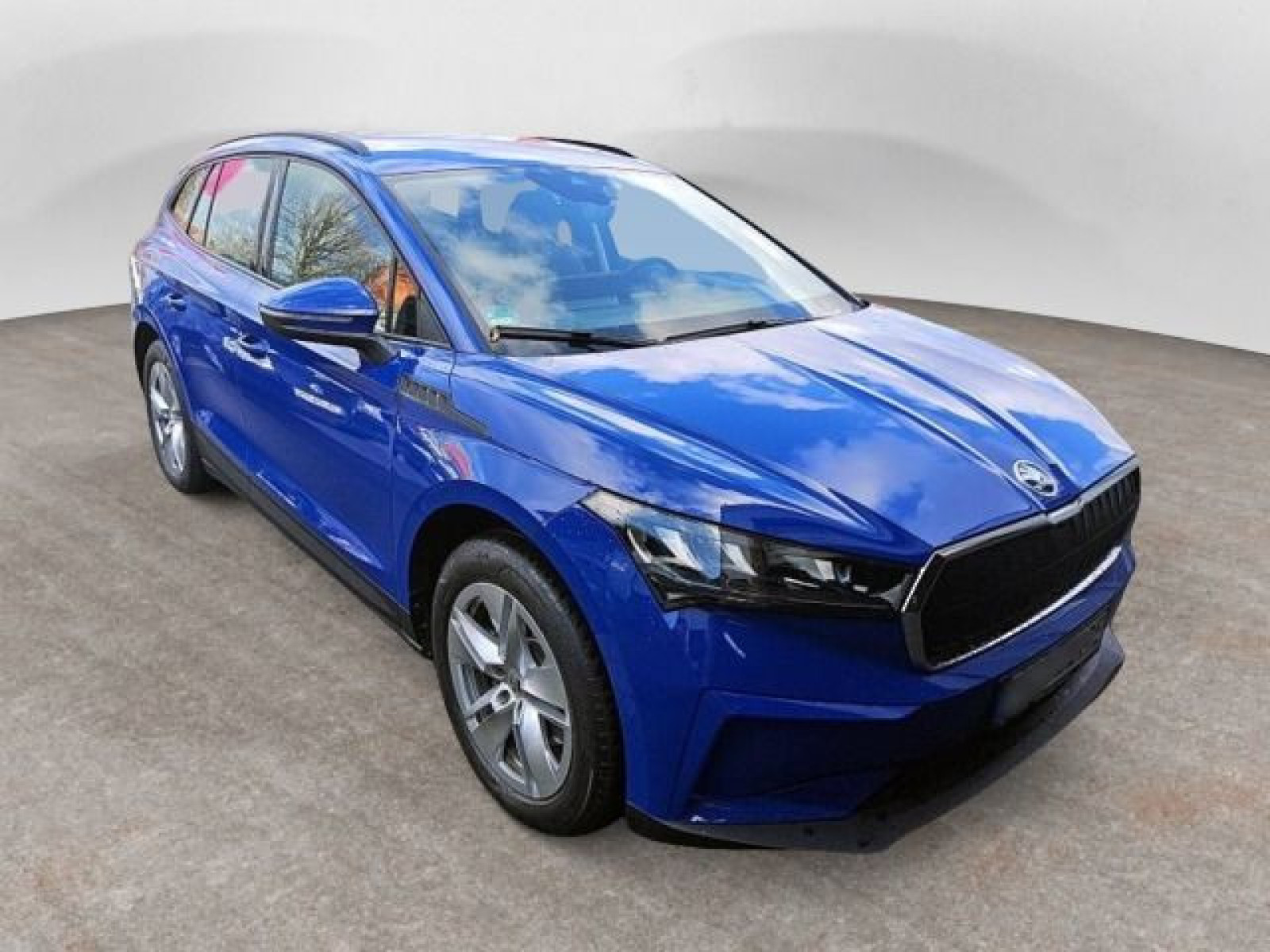 diagonal-frontansicht-aussen