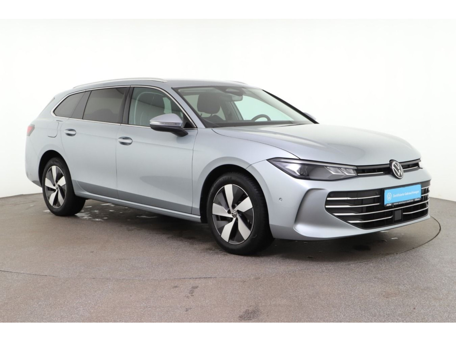 diagonal-frontansicht-aussen