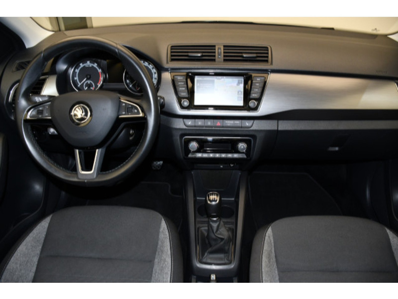 Škoda - Fabia_4