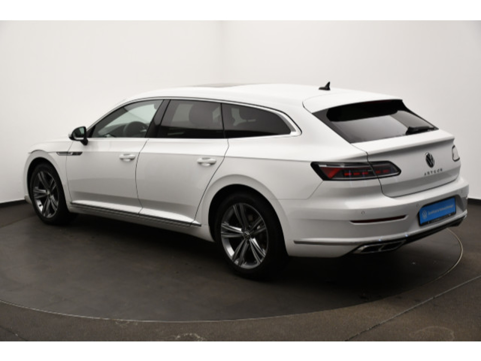 diagonalansicht-hinten-aussen