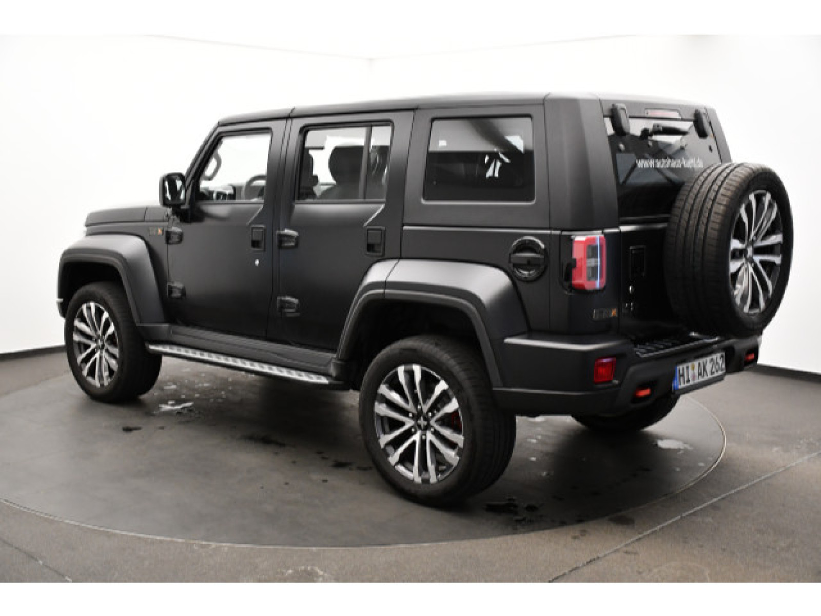 diagonalansicht-hinten-aussen