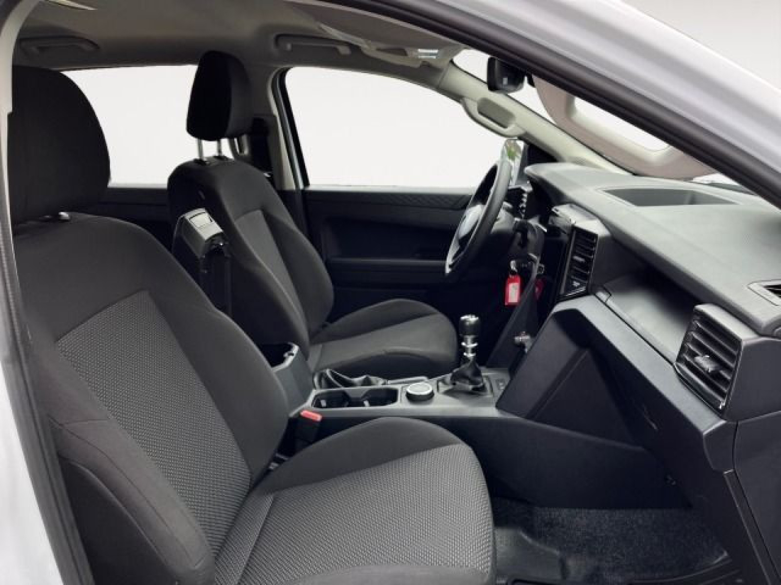 Volkswagen - Amarok_16