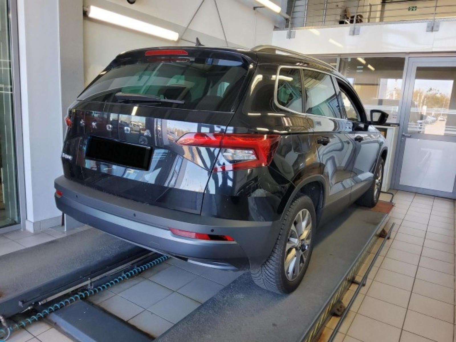 diagonalansicht-hinten-aussen