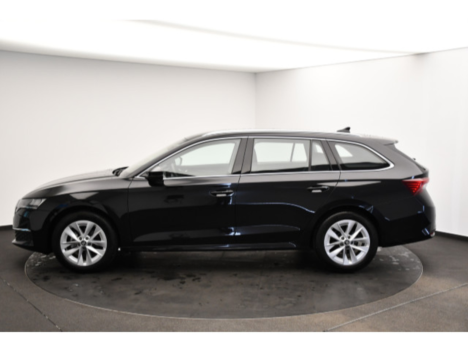 Škoda - Octavia_15