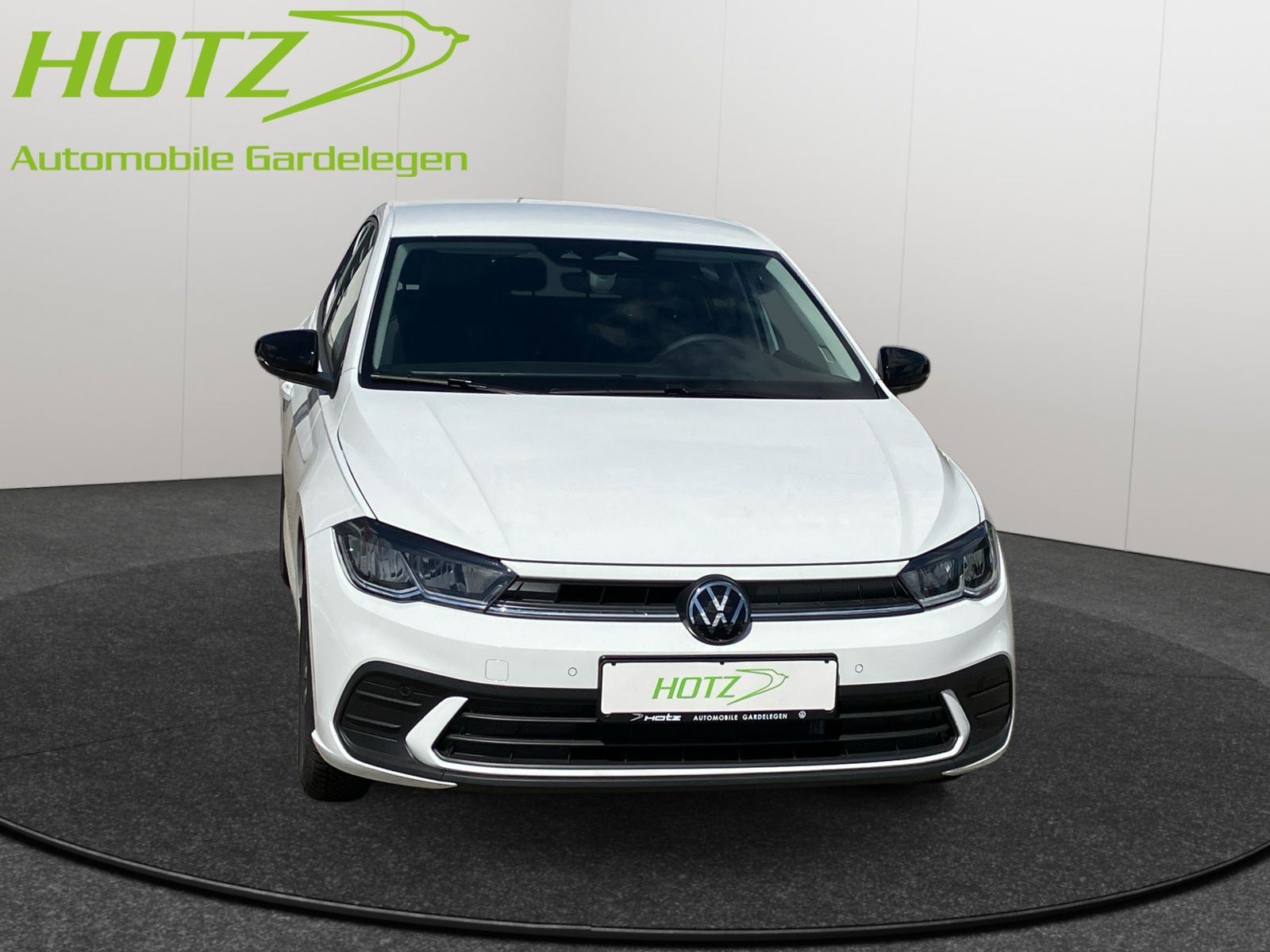 Volkswagen - Polo_9