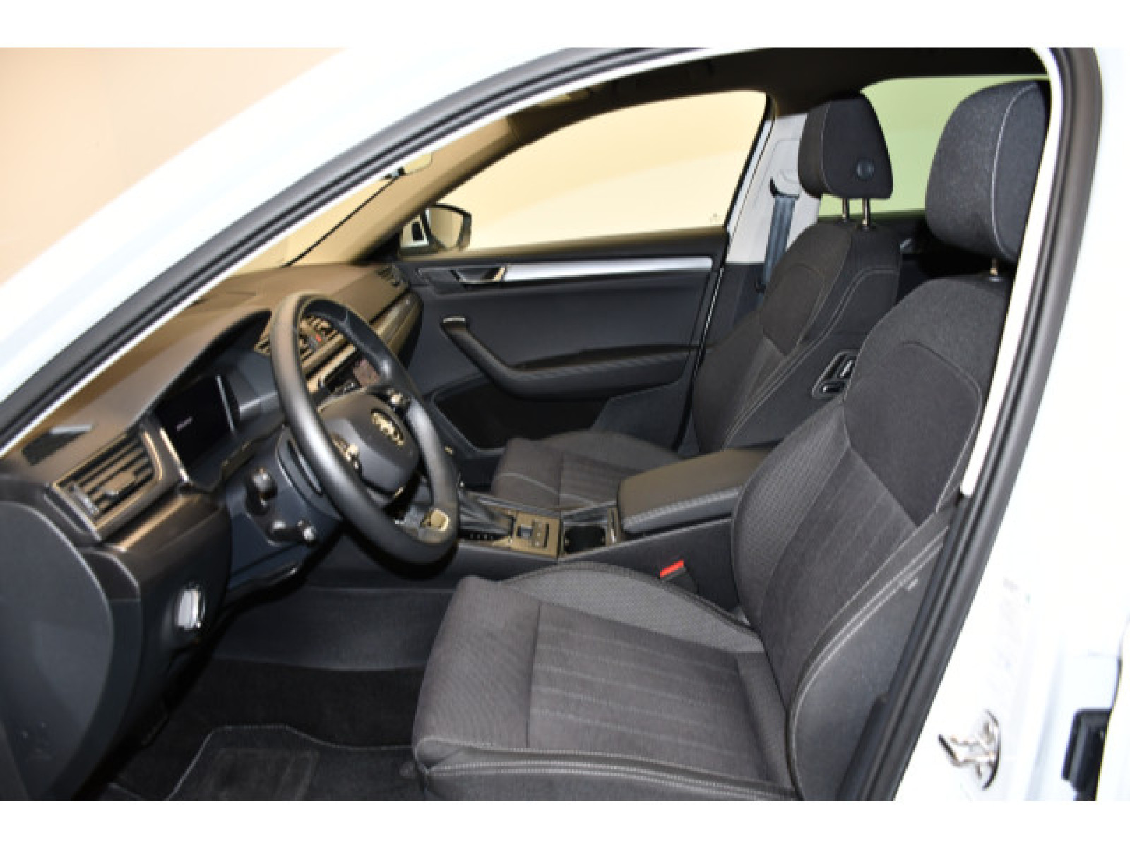 Škoda - Superb_4