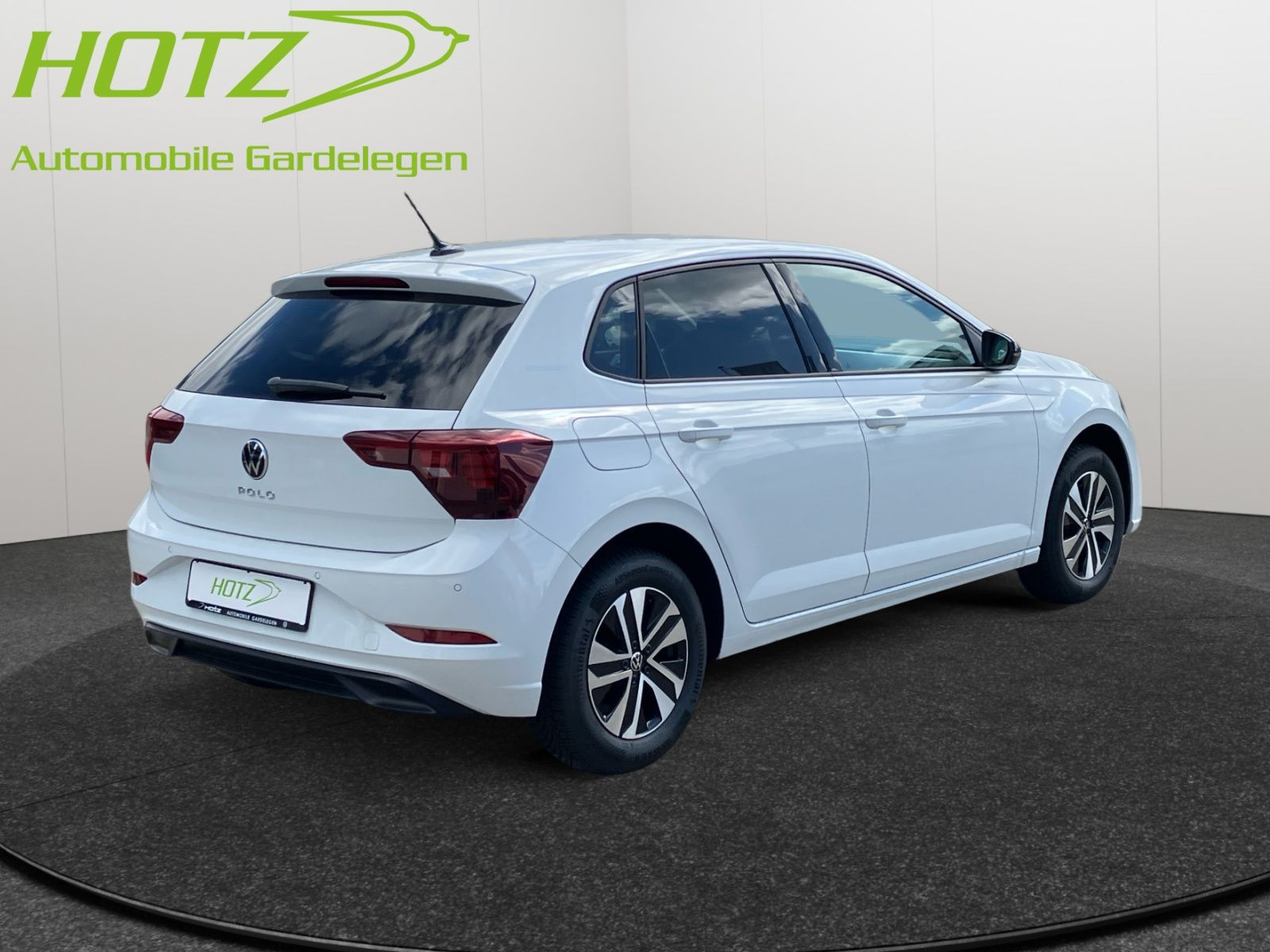 Volkswagen - Polo_6