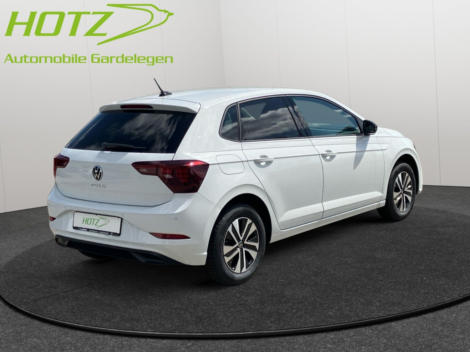 Volkswagen - Polo_6