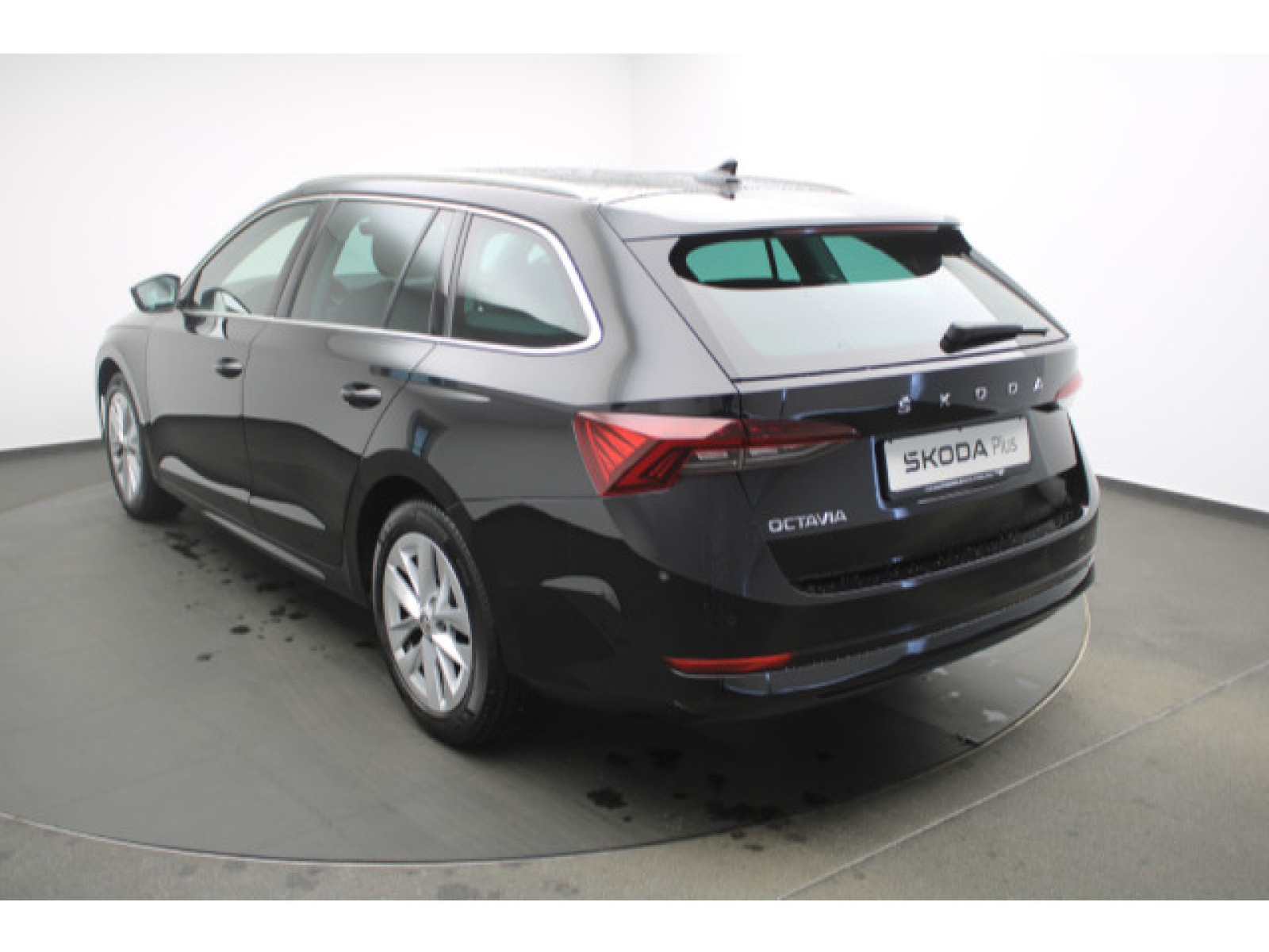 diagonalansicht-hinten-aussen