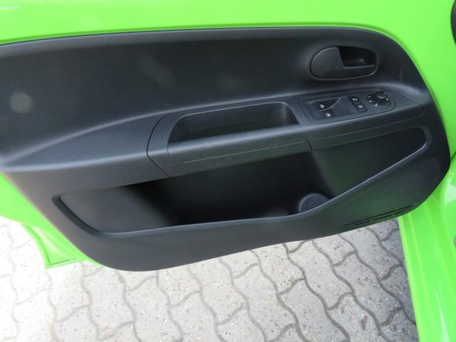 diagonalansicht-hinten-aussen