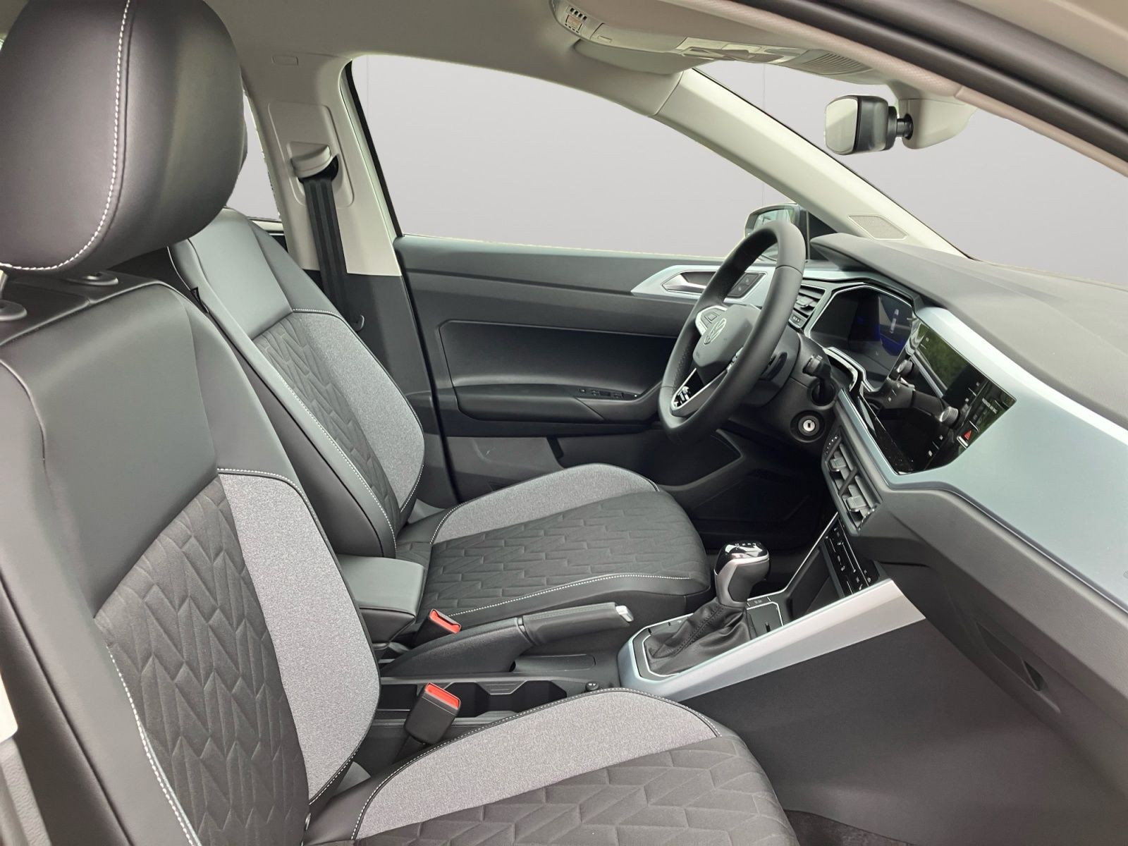 Volkswagen - Polo_16