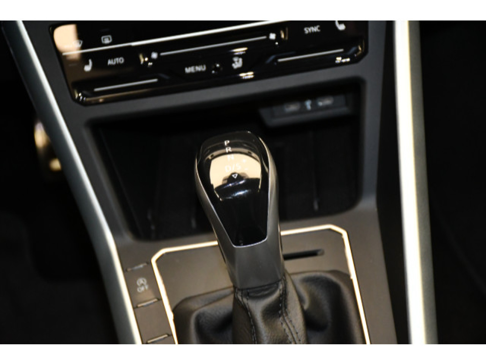 Volkswagen - Taigo_8