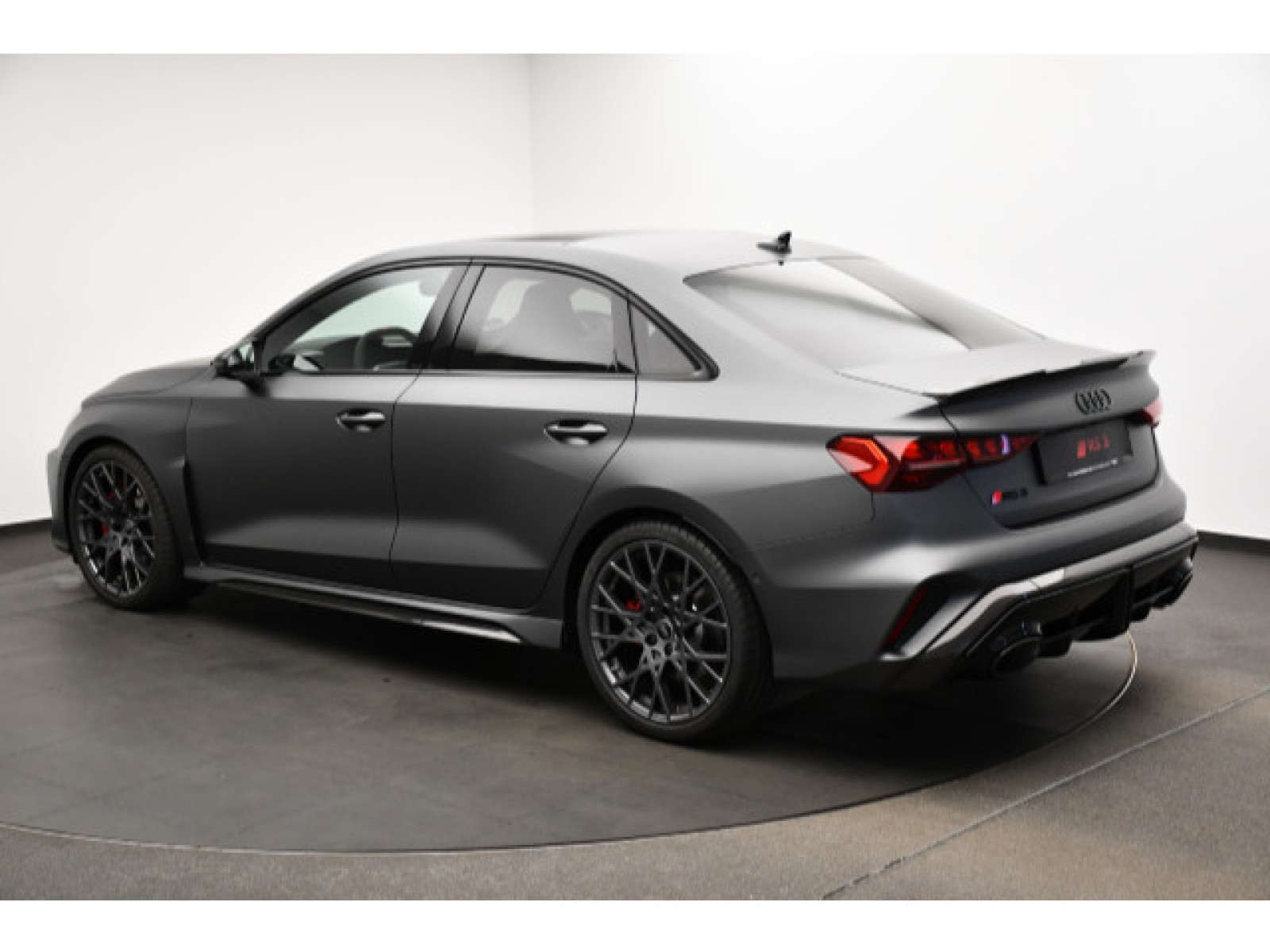 diagonalansicht-hinten-aussen