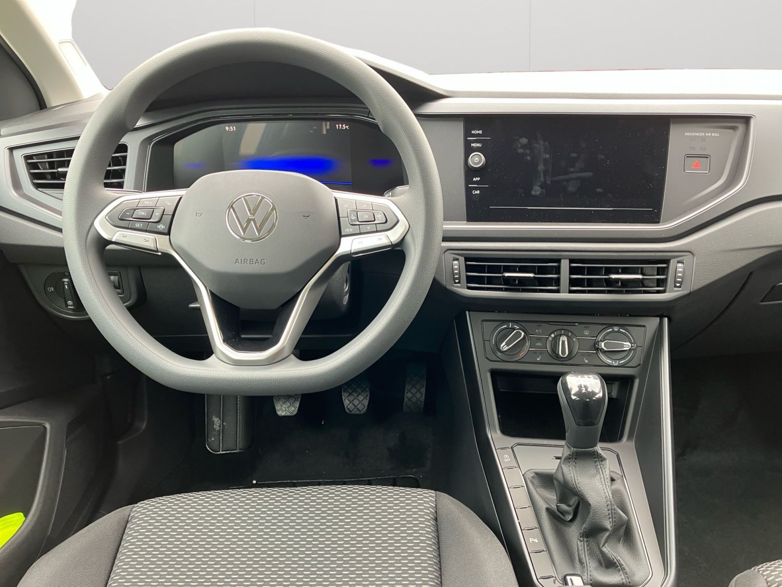 Volkswagen - Polo_10