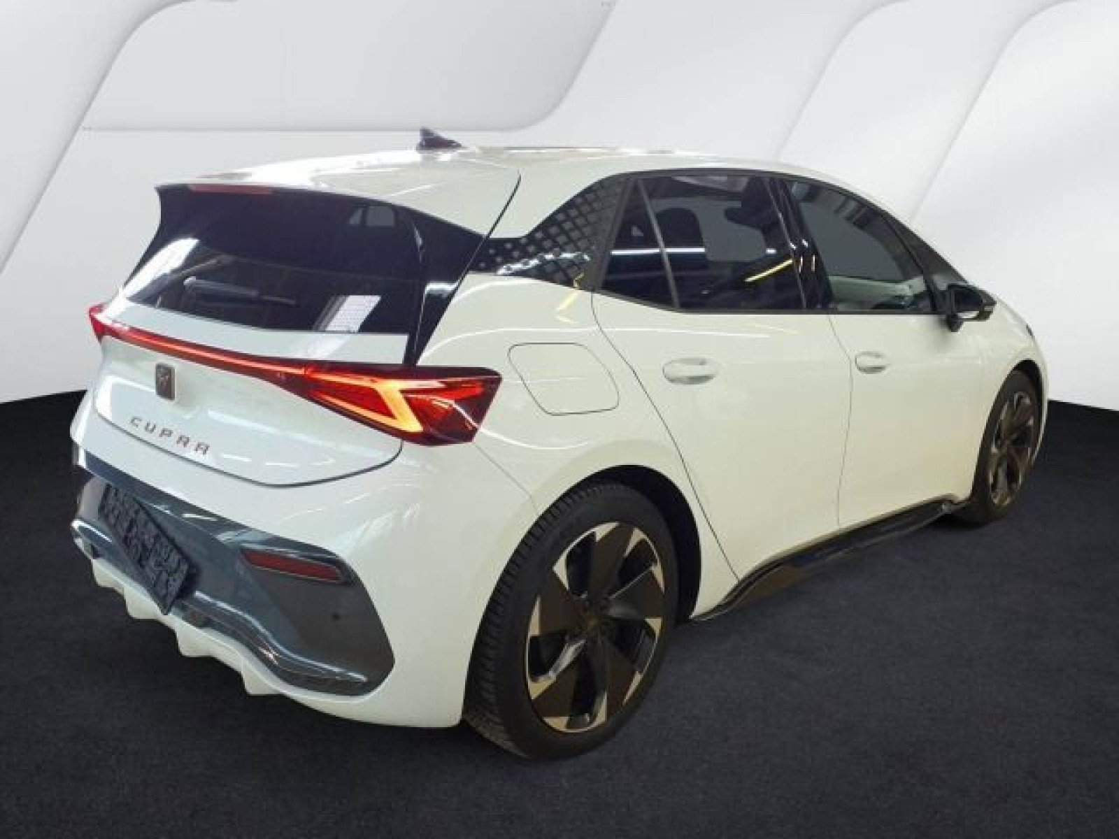 diagonalansicht-hinten-aussen