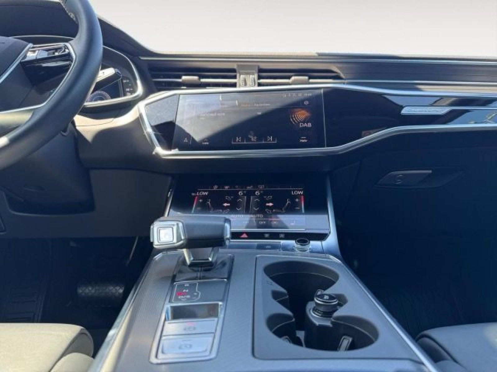 Audi - A6 Avant_12