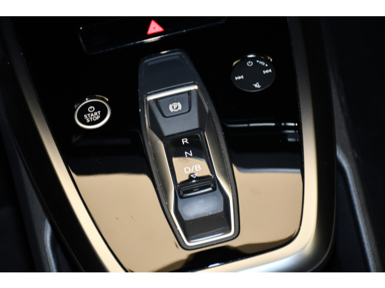 Audi - Q4 Sportback e-tron_7