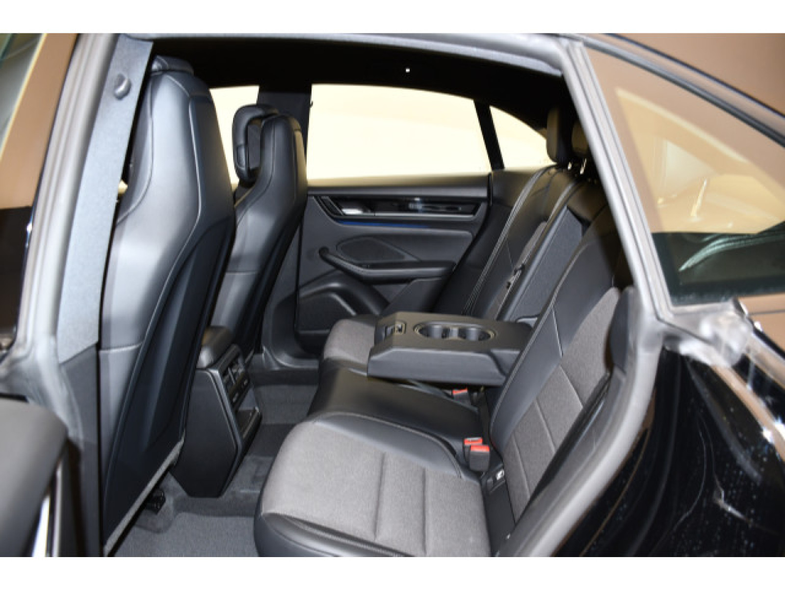 Porsche - Macan_7
