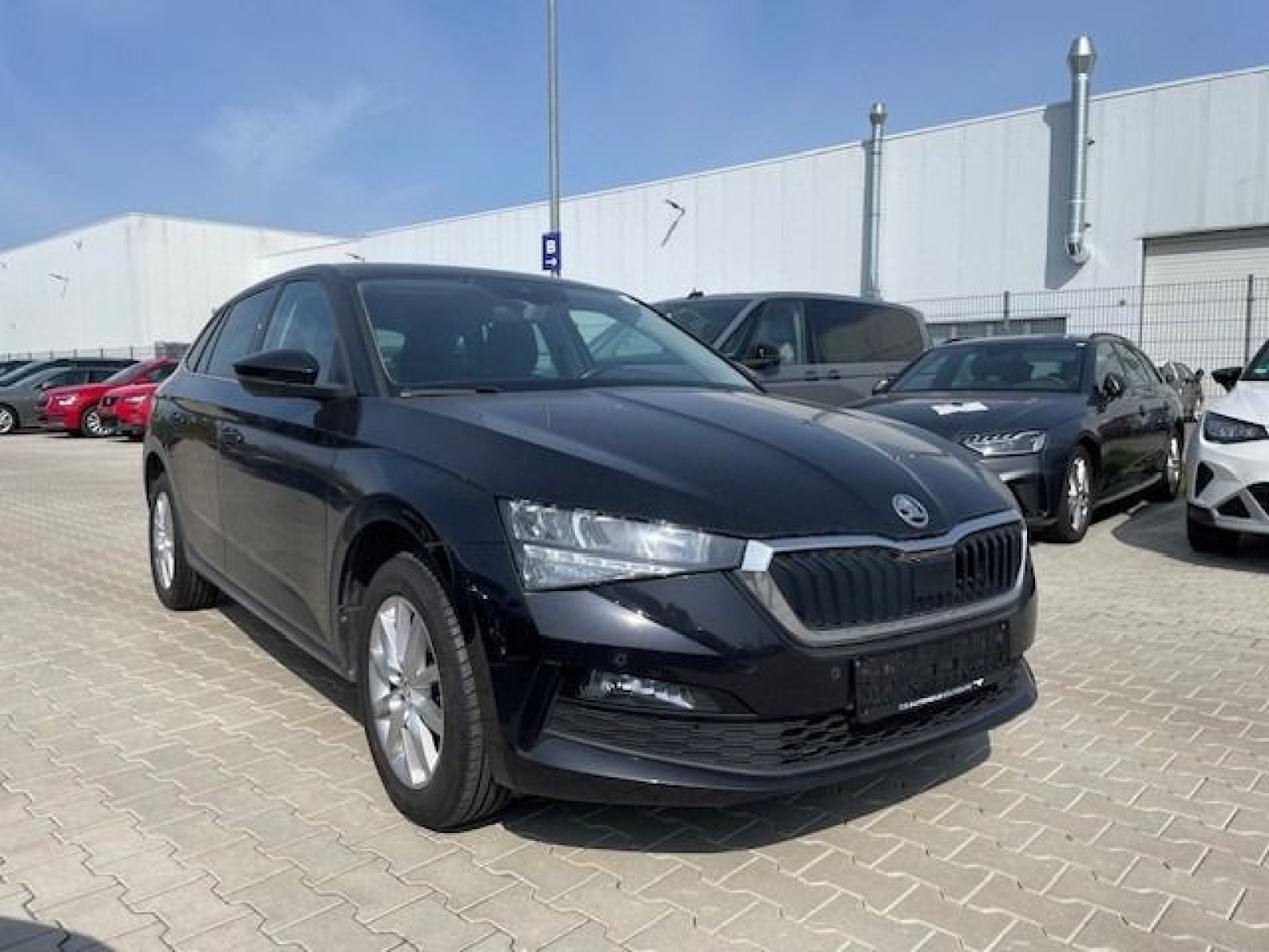 Škoda - Scala_3