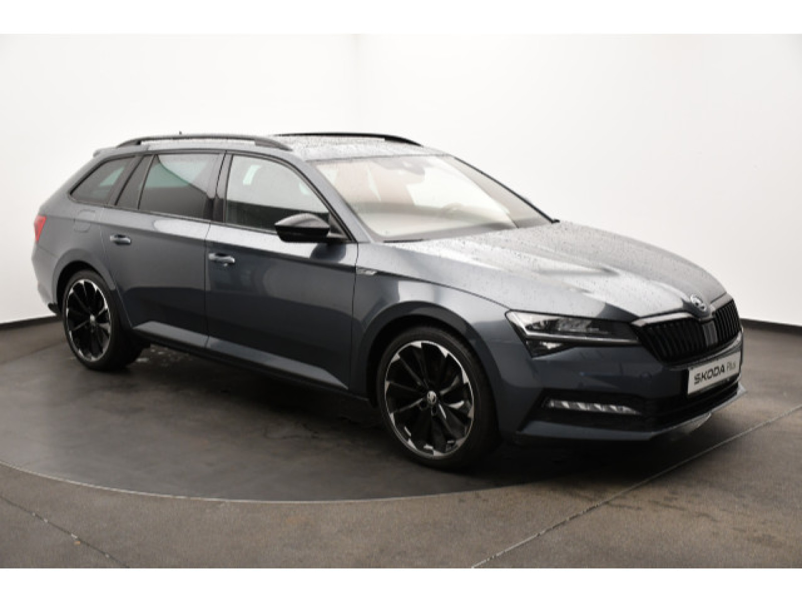 diagonal-frontansicht-aussen