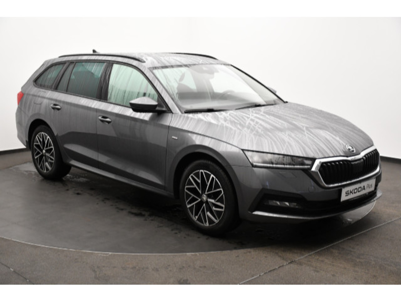 diagonal-frontansicht-aussen