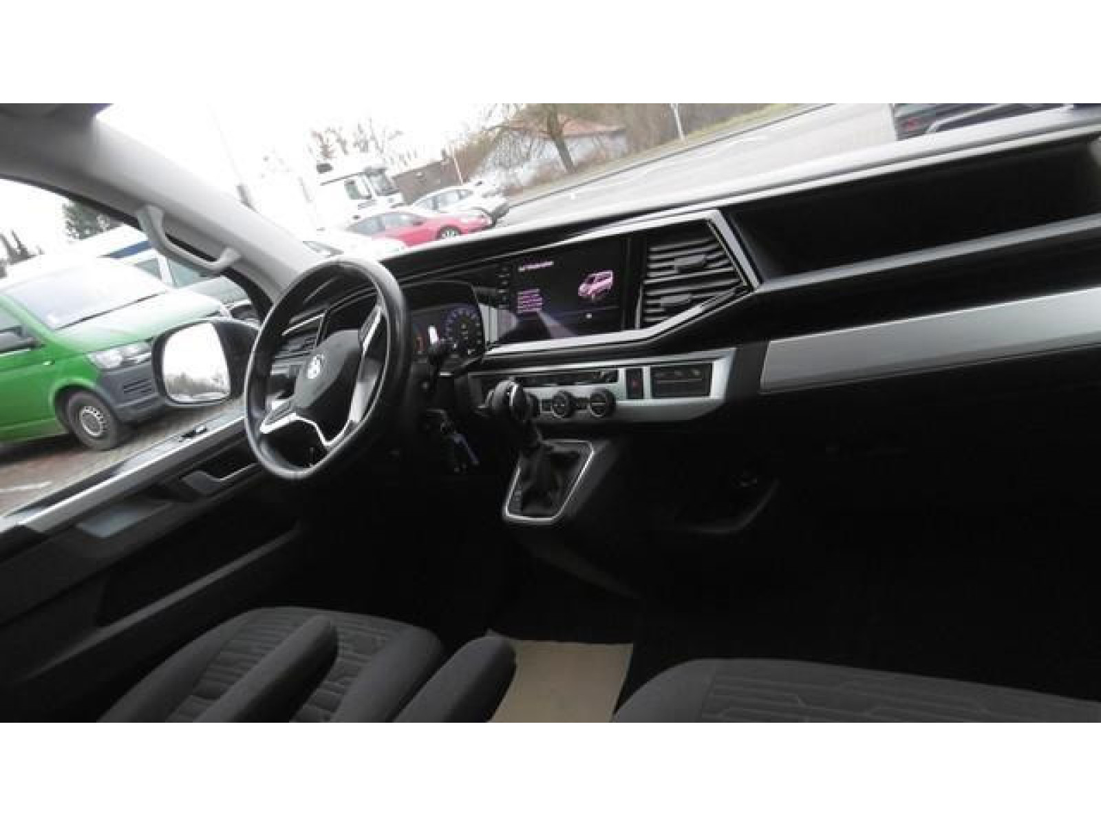 Volkswagen - T6.1 Multivan_14