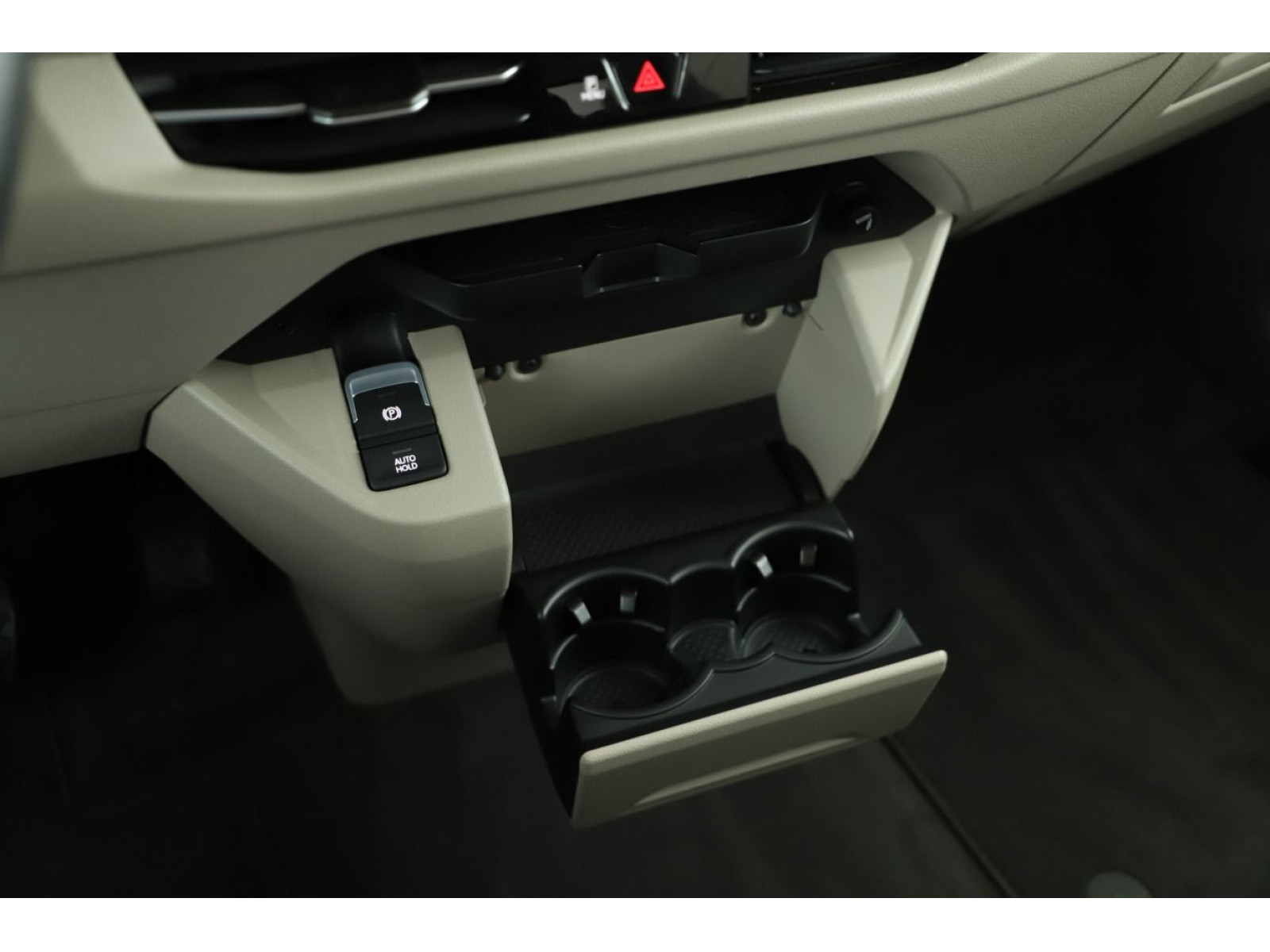 Volkswagen - Multivan_15