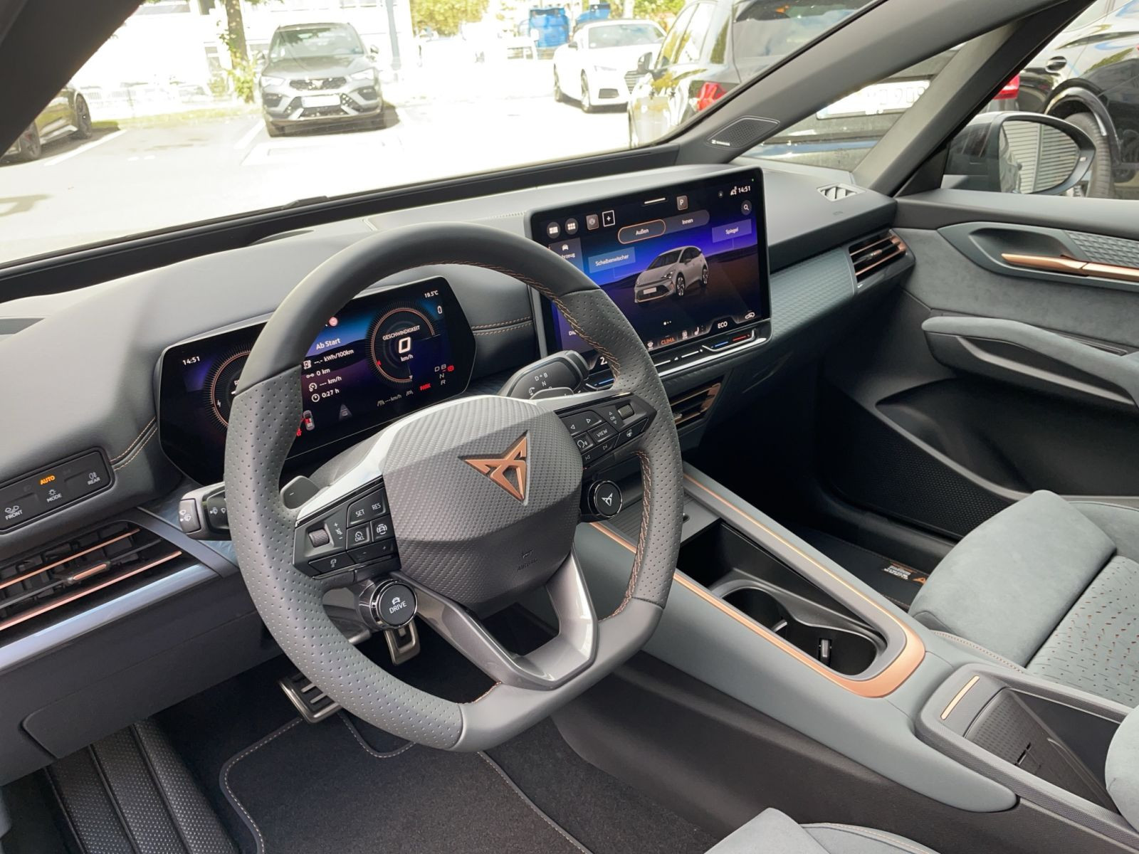 Cupra - Born_11