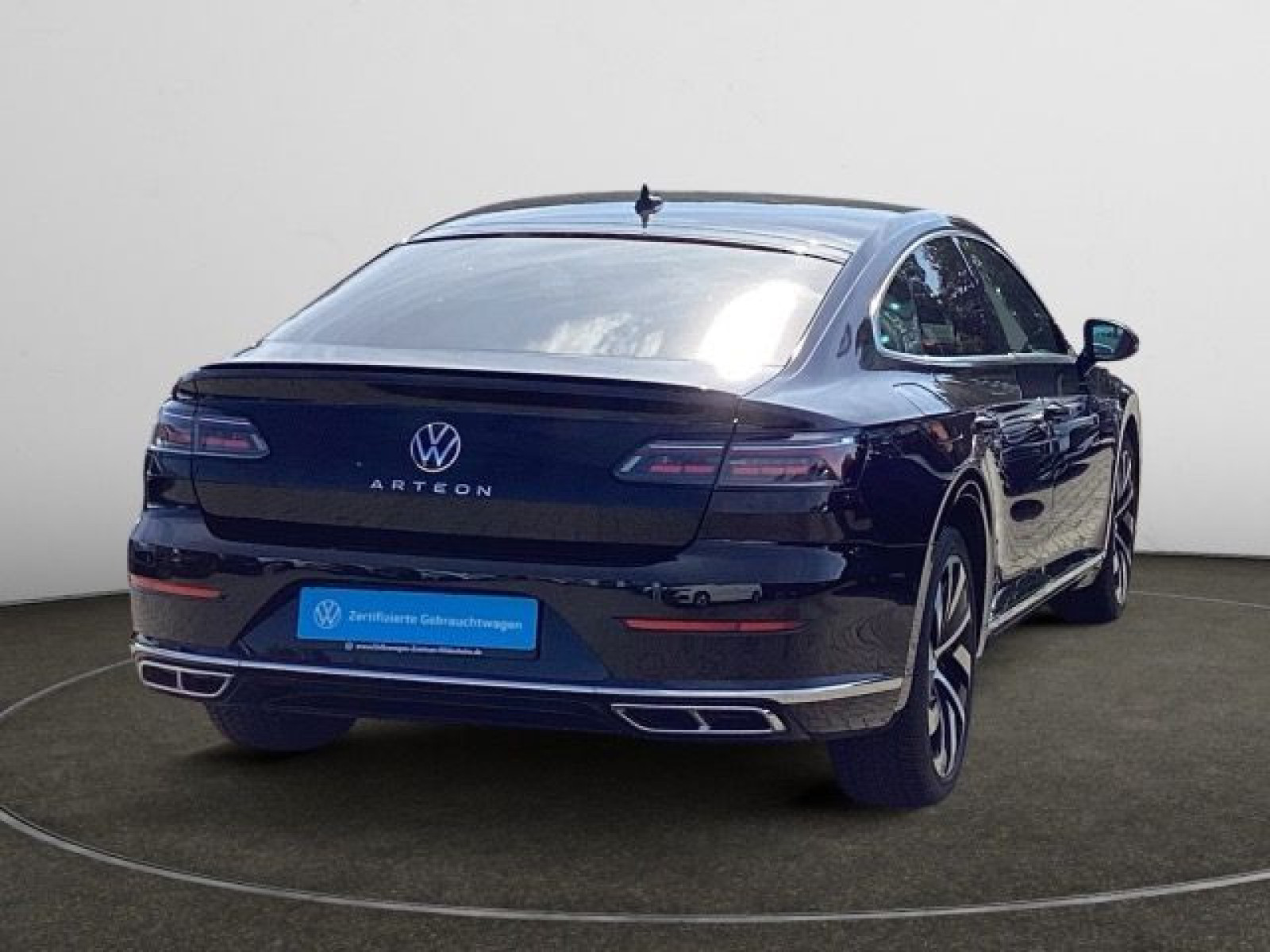 Volkswagen - Arteon_5