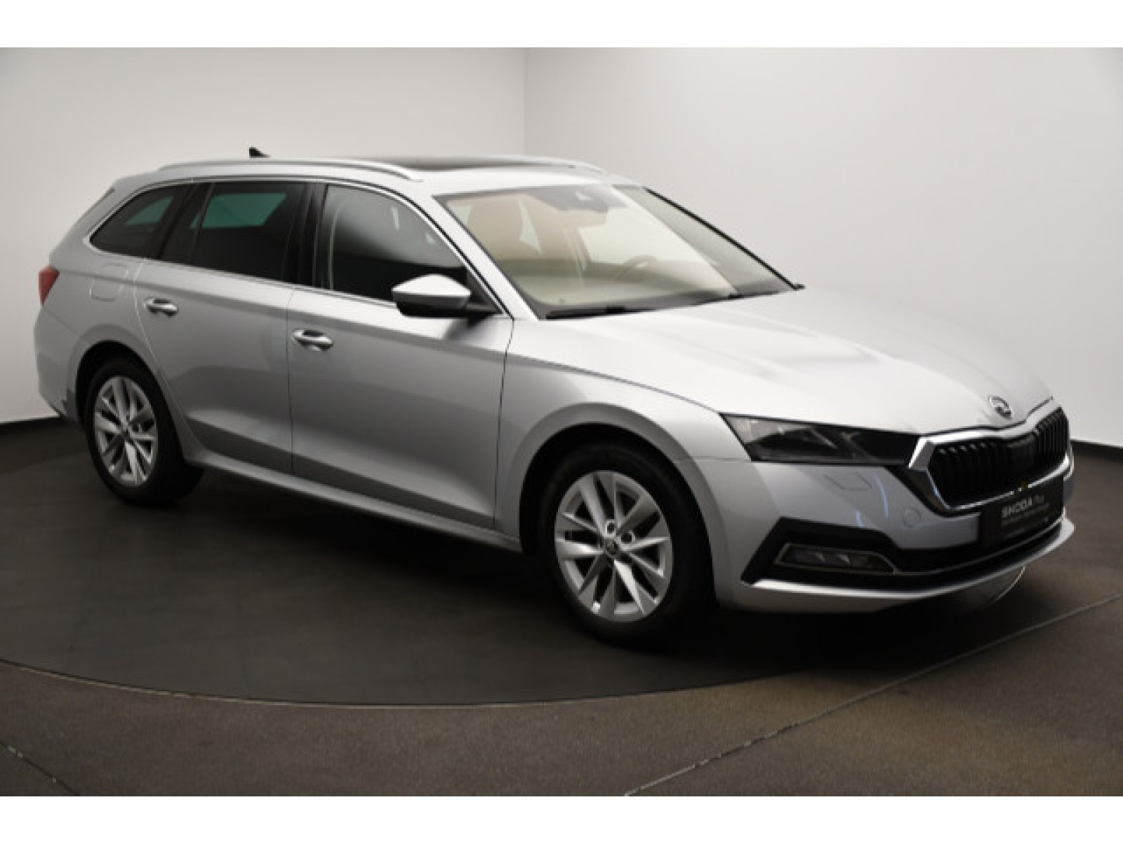 Škoda - Octavia_16