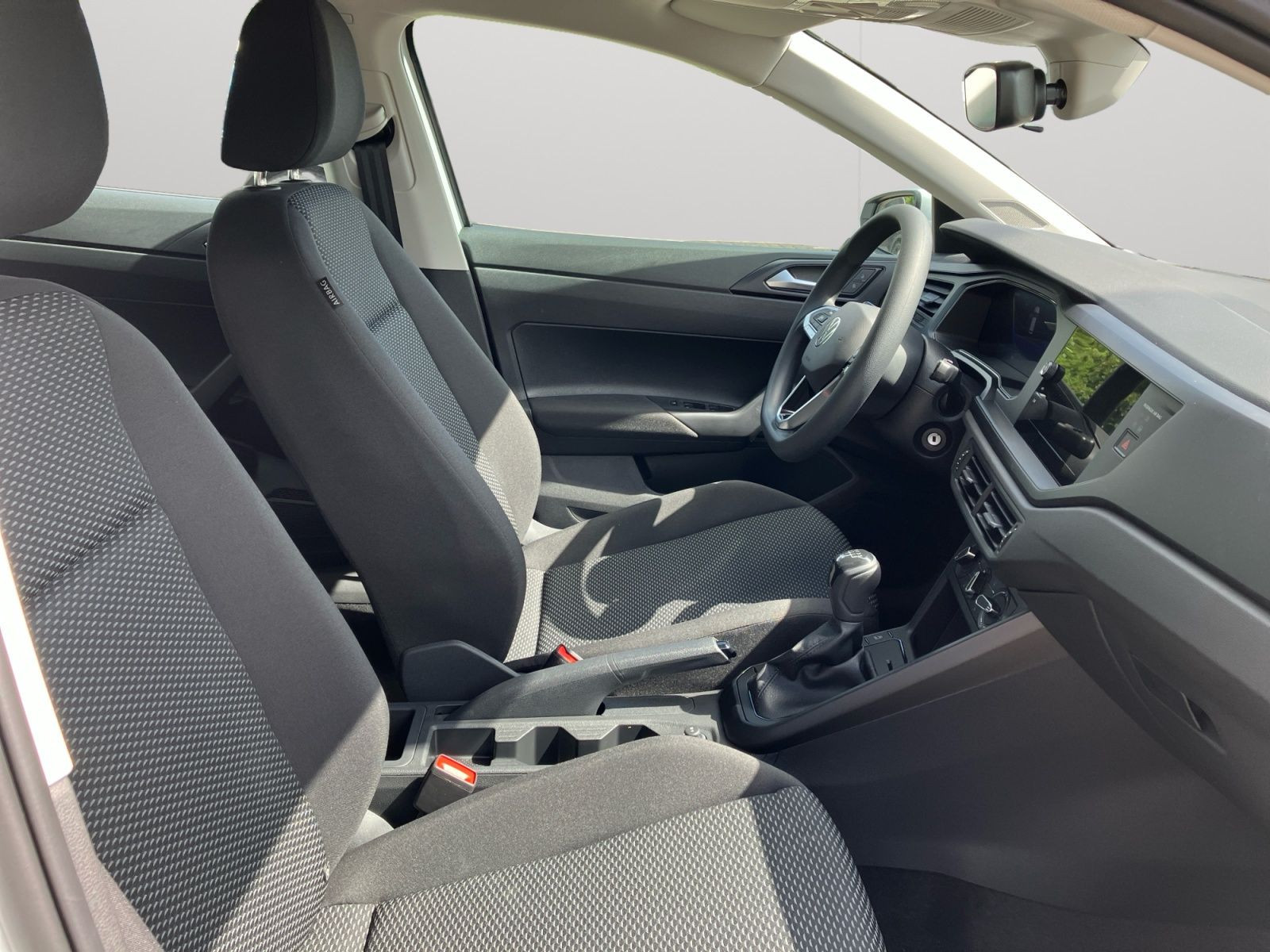 Volkswagen - Polo_16