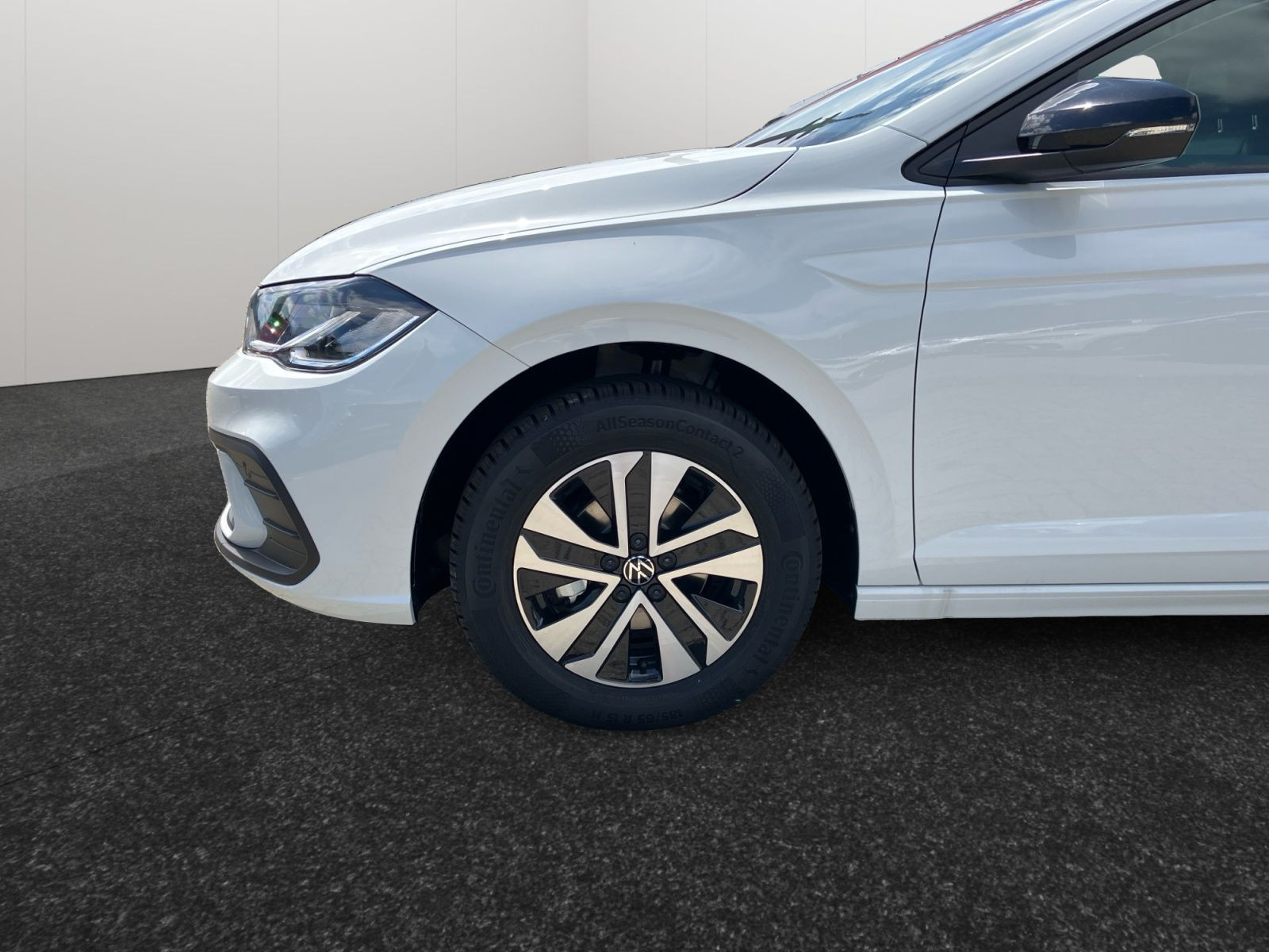 Volkswagen - Polo_15