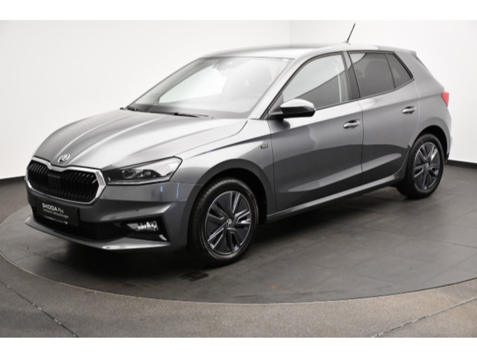 diagonal-frontansicht-aussen