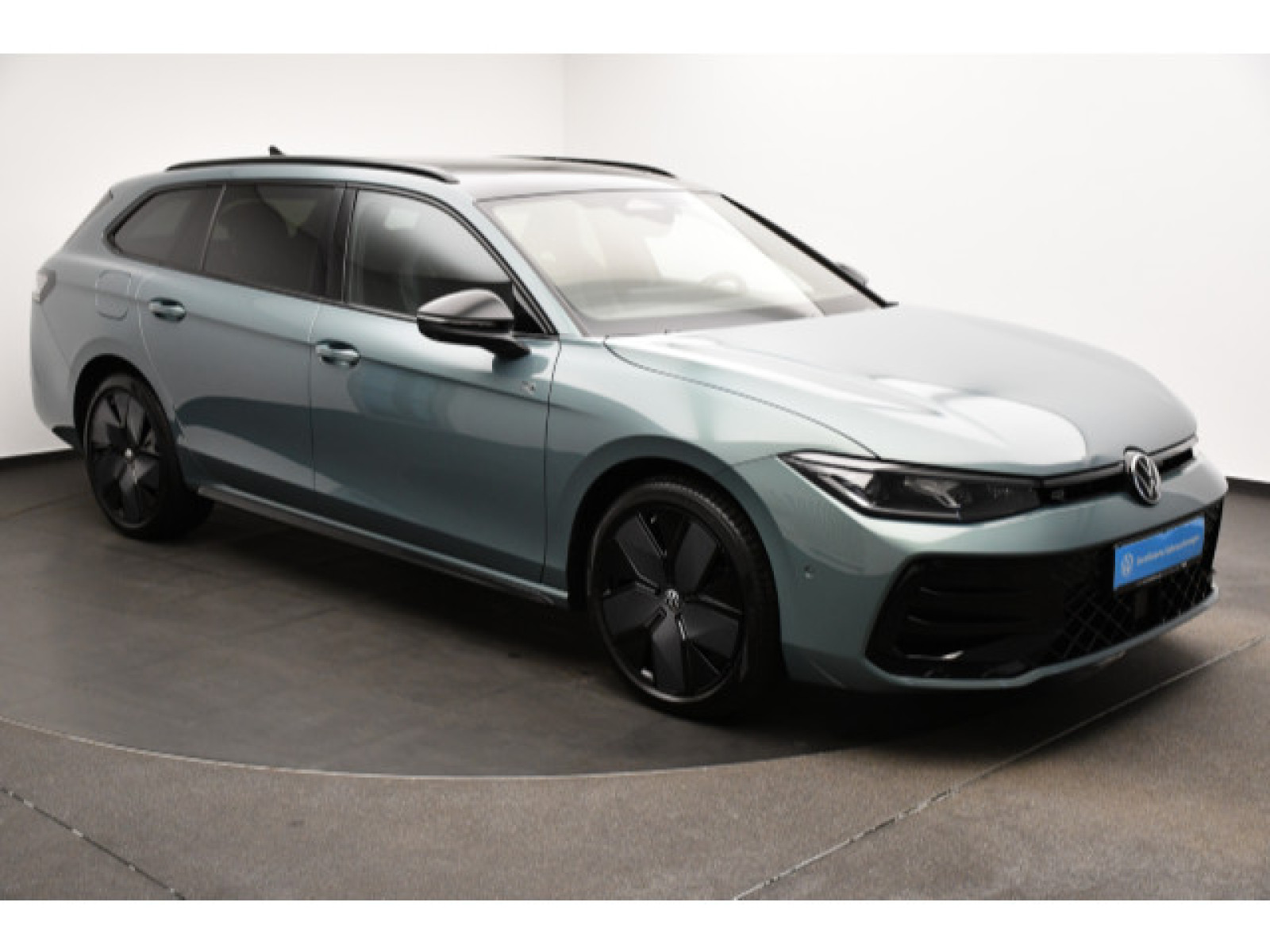 diagonal-frontansicht-aussen