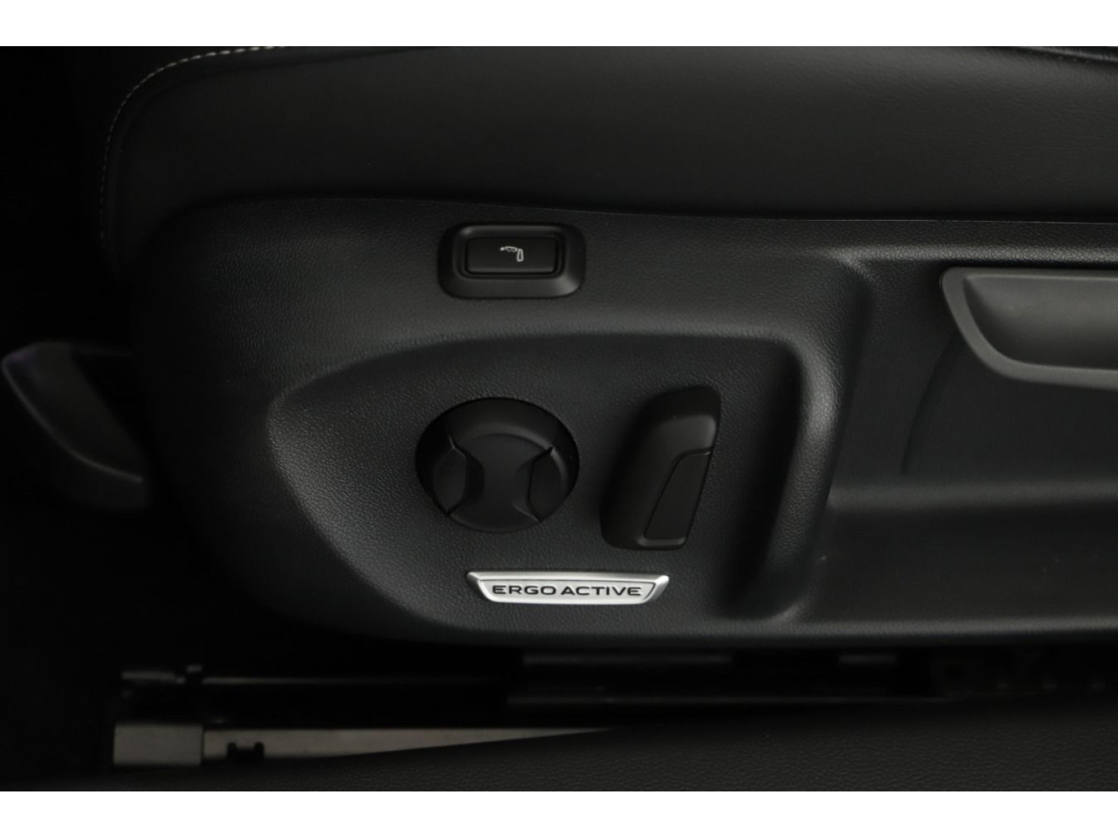 Volkswagen - Passat Variant_8