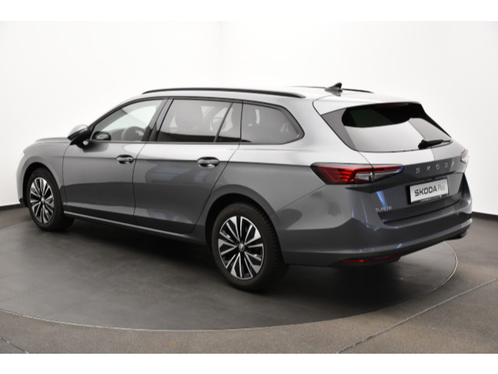 diagonalansicht-hinten-aussen