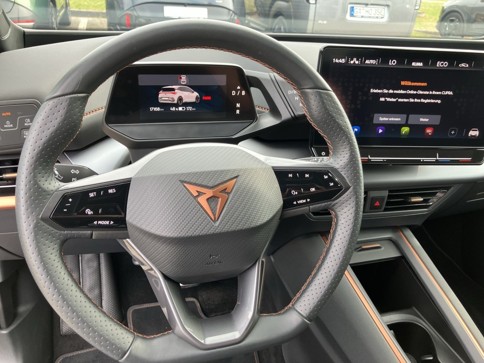 Cupra - Born_11