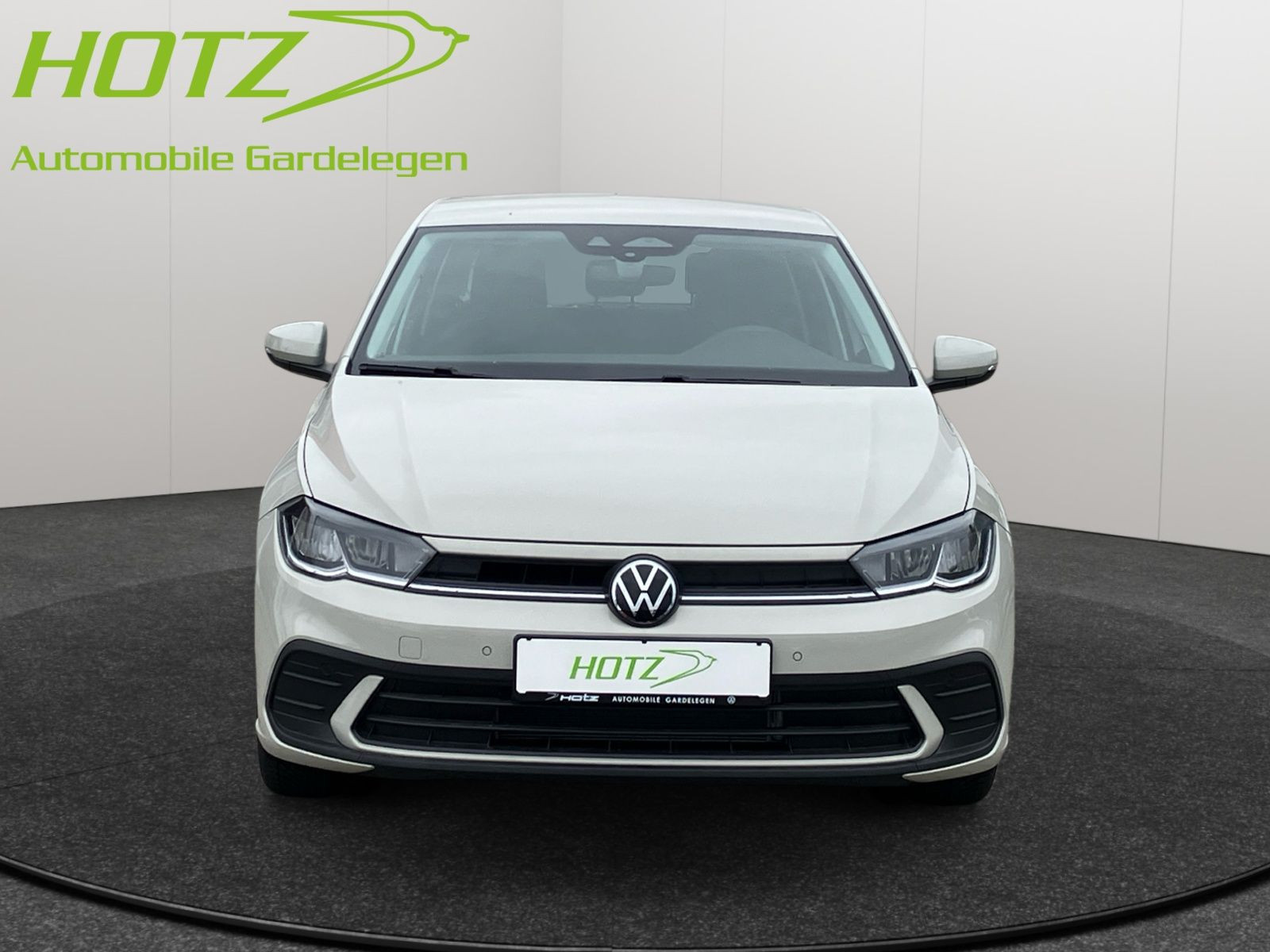Volkswagen - Polo_8