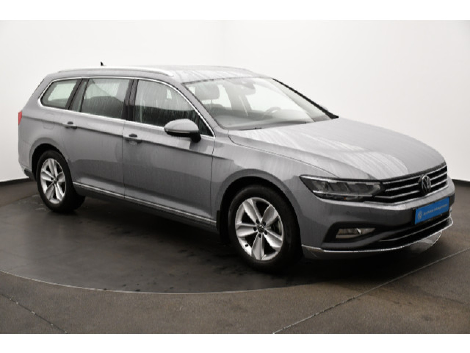 diagonal-frontansicht-aussen